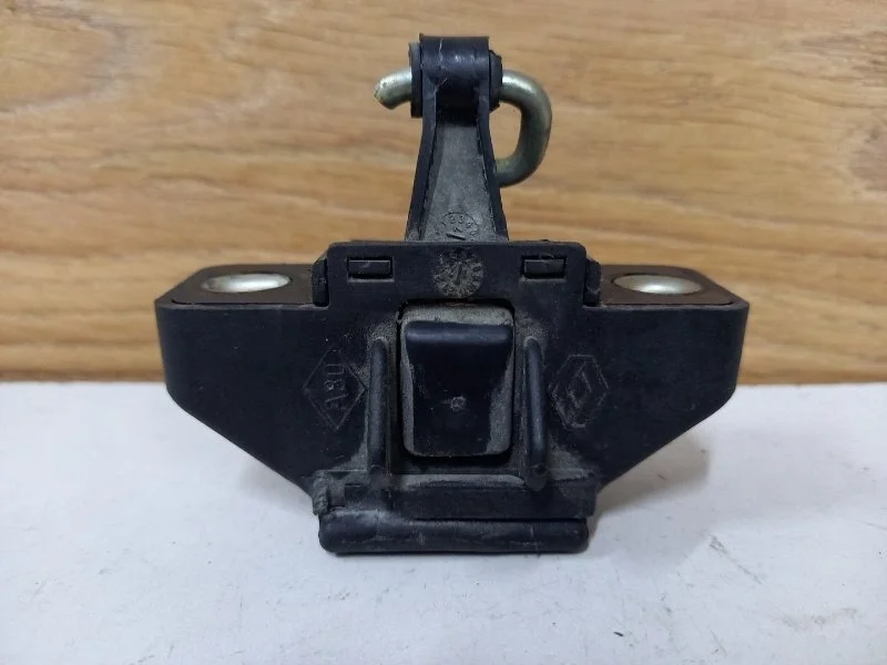 Замок багажника Renault Logan 2018 7700838546 СЕДАН К4М