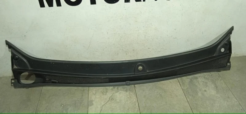 Жабо лобового Renault Logan 2018 668115673R СЕДАН К4М