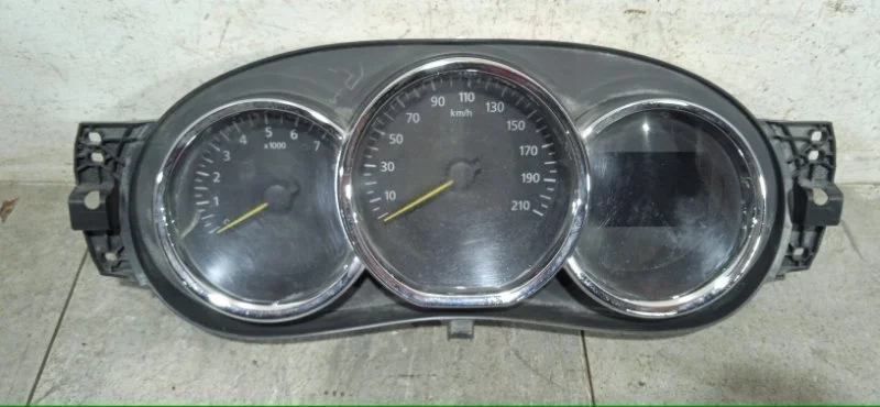 Панель приборов Renault Logan 2018 248100413R СЕДАН К4М