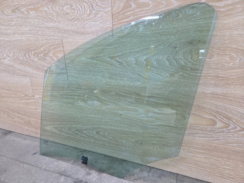 Стекло двери Peugeot Partner 2008-2018 9201L9 B9, переднее левое