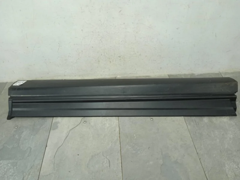 Молдинг двери Toyota Rav4 2012-2019 7507342020 AVA44, передний правый