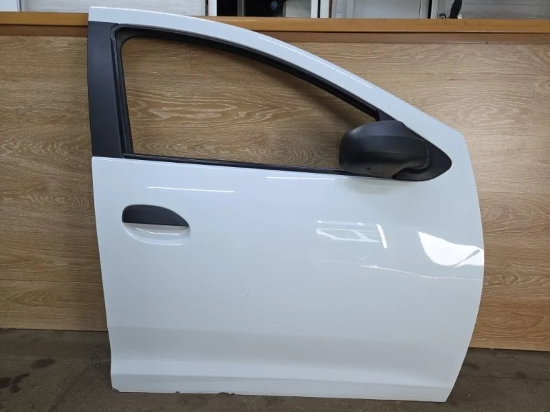 Дверь боковая Renault Logan 2018 801008681R 2, передняя правая