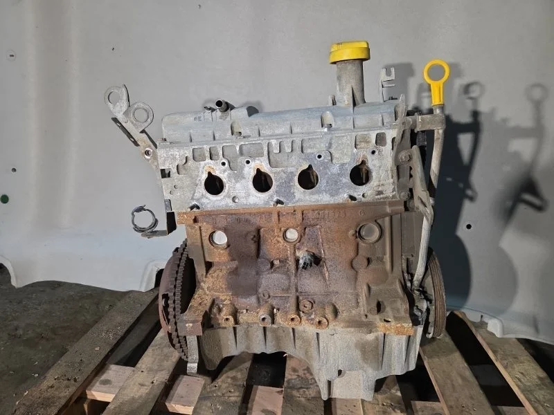 Двигатель Renault Logan 2010