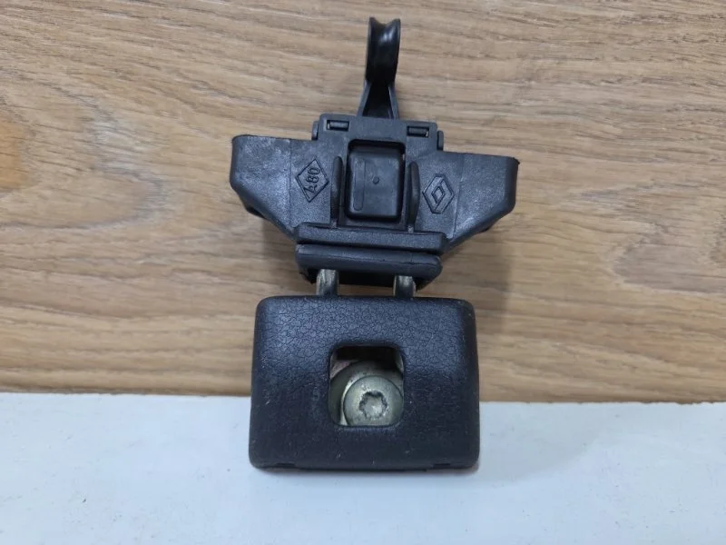 Замок багажника Renault Logan 2010 7700791731