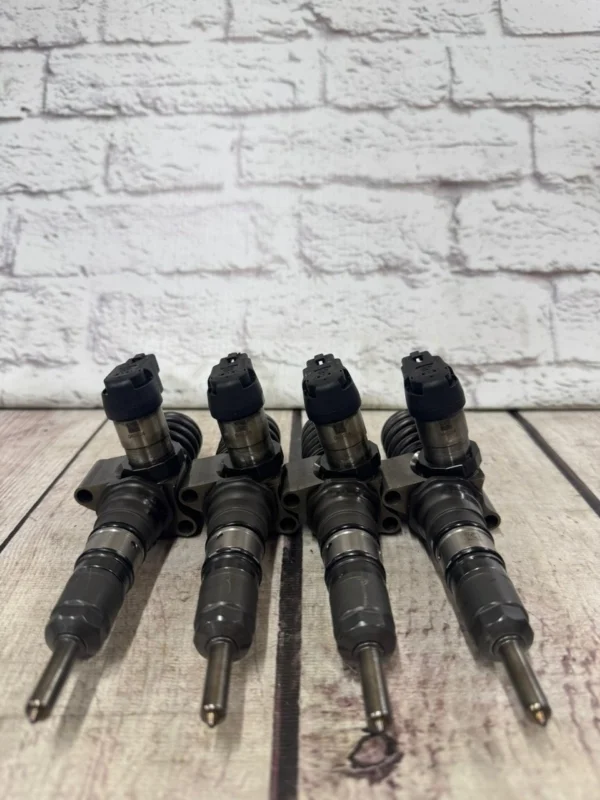 Форсунка дизельная электрическая ( комплект ) VW Passat