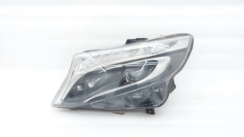 Фара Mercedes-Benz V-Class 2016 W447