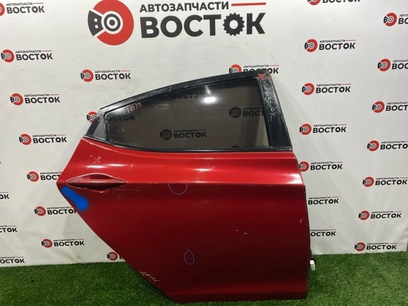 Дверь Hyundai Elantra 2010-2016 770043X001 MD, задняя правая