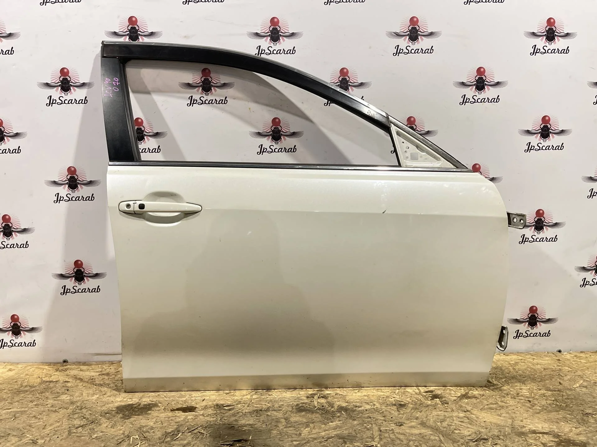 Дверь передняя правая Toyota Camry ACV40, GSV40