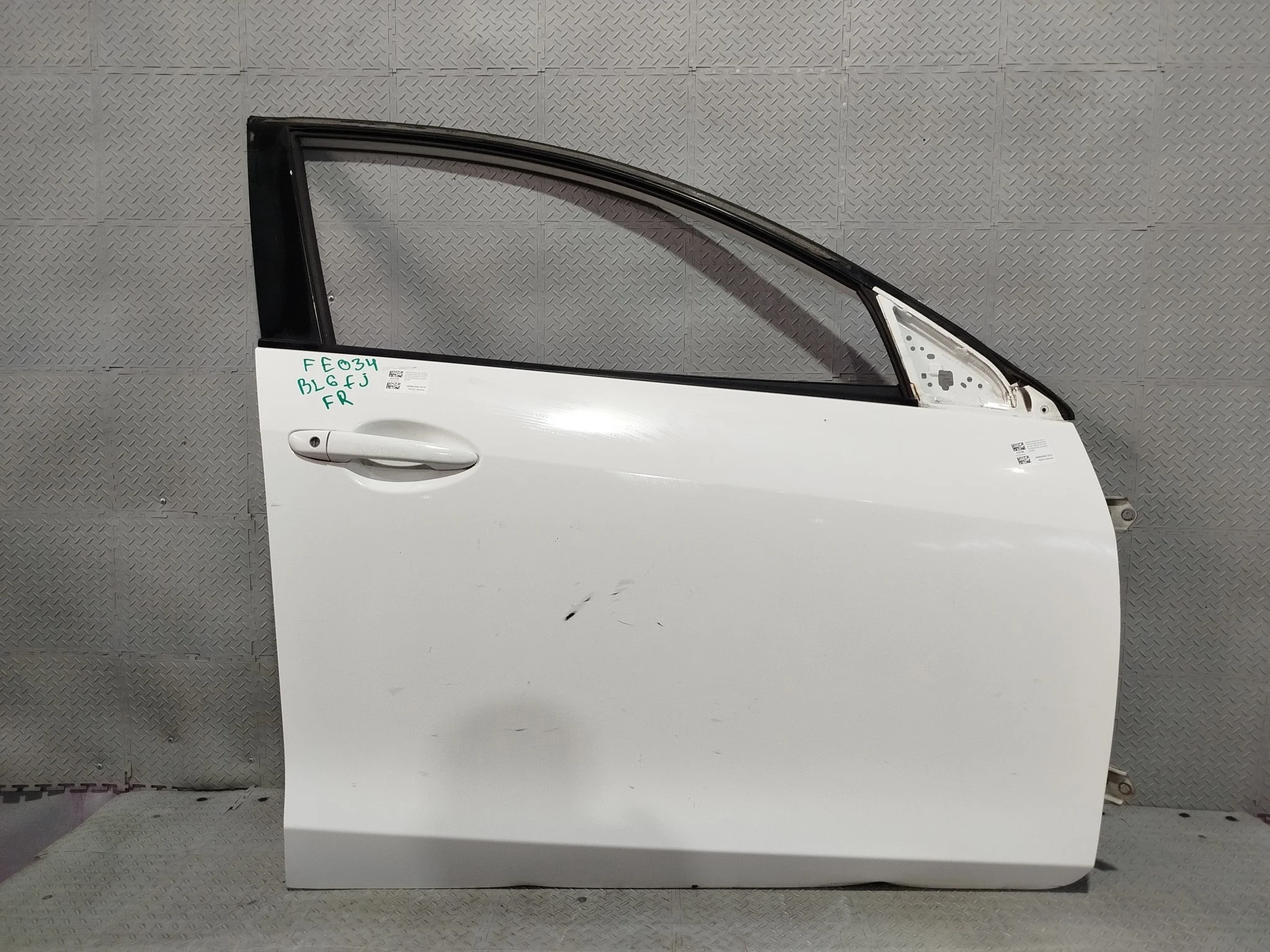 ДВЕРЬ MAZDA AXELA MAZDA3 BL BL5FP BL6FJ BLEAP BLEFP BLFFP BBY45802XF ПЕРЕДНЯЯ ПРАВАЯ SEDAN белый, A4D FE034