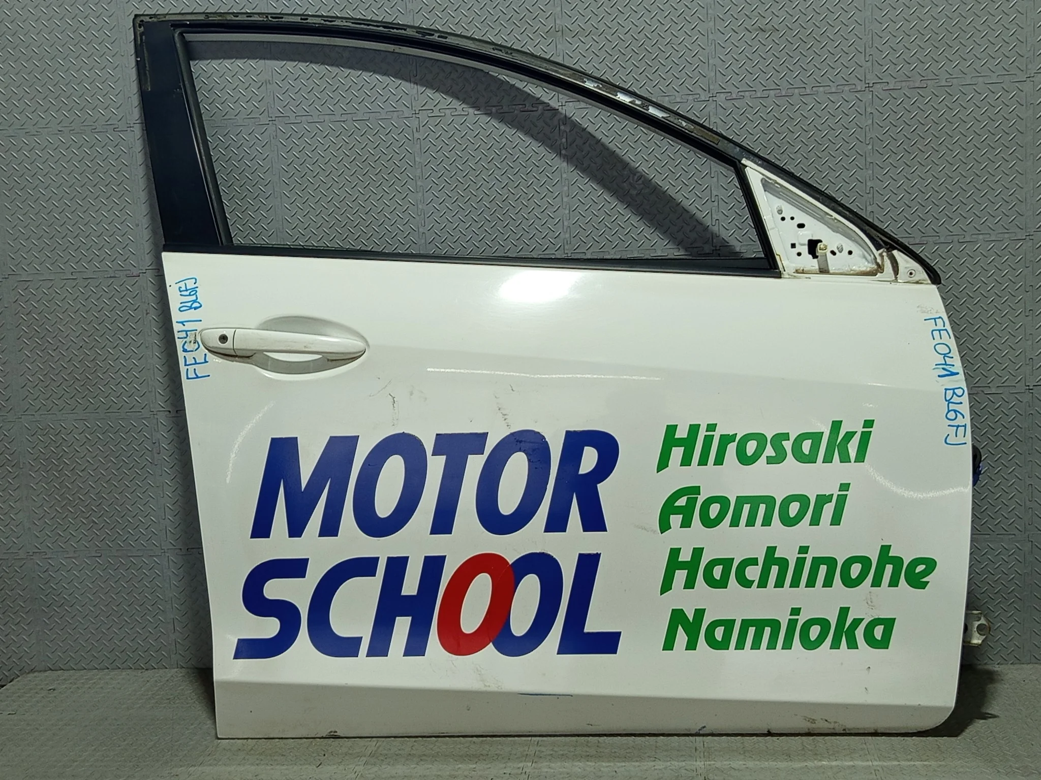 ДВЕРЬ MAZDA AXELA MAZDA3 BL BL5FP BL6FJ BLEAP BLEFP BLFFP BBY45802XF ПЕРЕДНЯЯ ПРАВАЯ SEDAN белый FE041