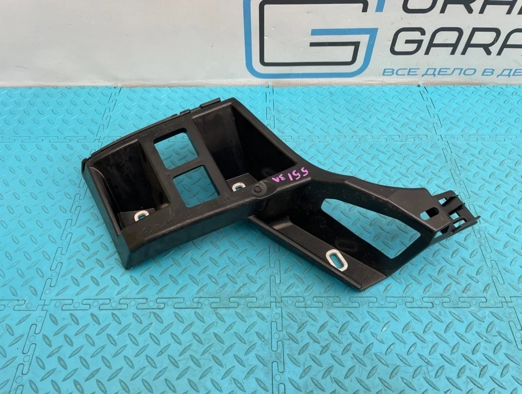 Кронштейн бампера Mercedes-Benz Ml-Class 2012 A1668803303 W166 642.826 3.0, задний левый