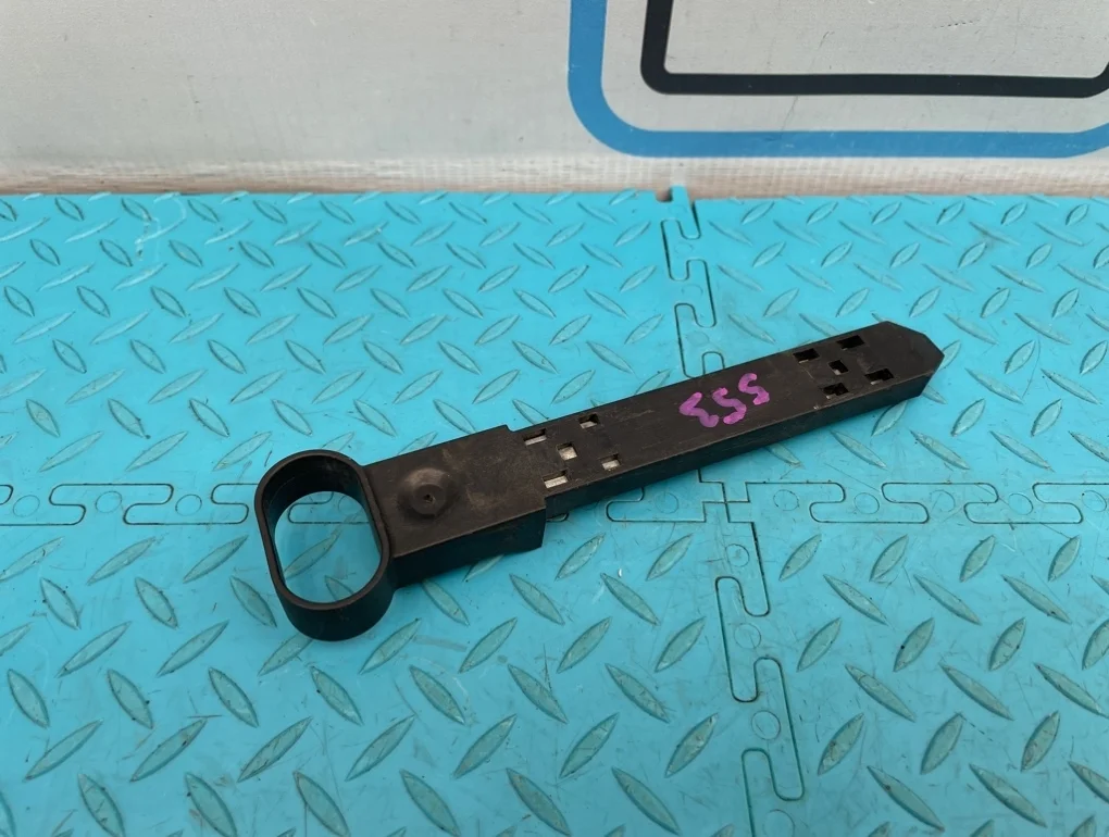 Кронштейн фары Volvo V60 2011 31294522 FW B4164T 1.6