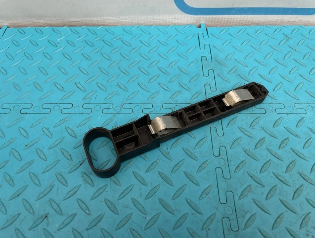 Кронштейн фары Volvo V60 2011 31294522 FW B4164T 1.6