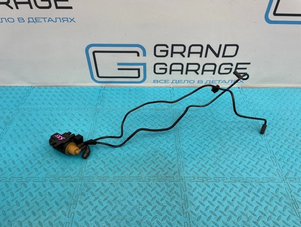 Клапан Mercedes-Benz S-Class 2013 A0081535428 W222 278.929 4.7