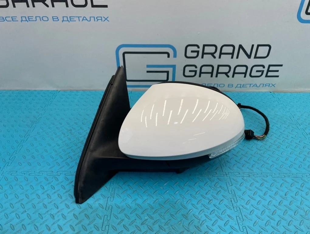 Зеркало Volkswagen Tiguan 2010 5N2857507AE 5N1 CCZC 2.0, левое