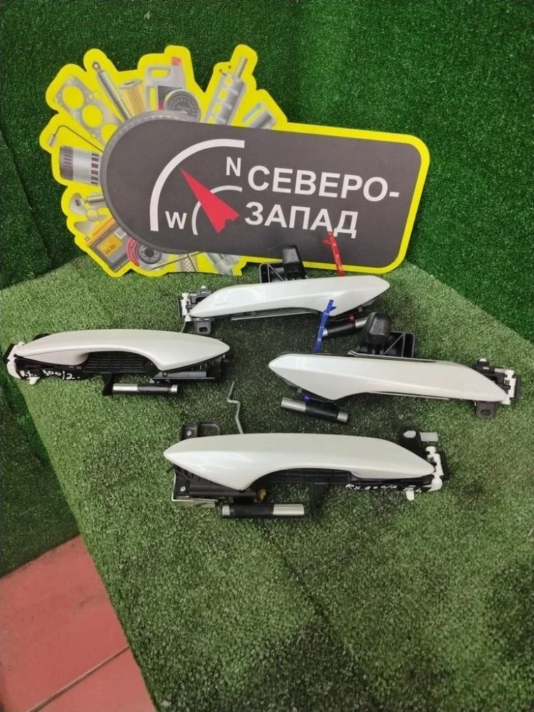 Ручка двери Lexus Rx300 2022 6922048070A1 AGL25L 8ARFTS, передняя левая