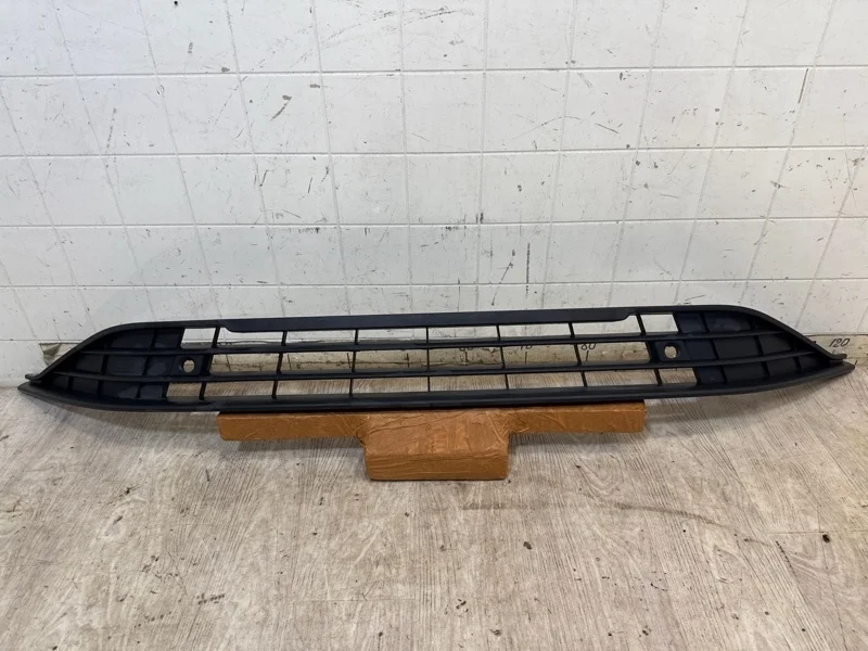 РЕШЕТКА БАМПЕРА Volkswagen Polo 2020 2021 2022 2023 6N5853677A, передняя