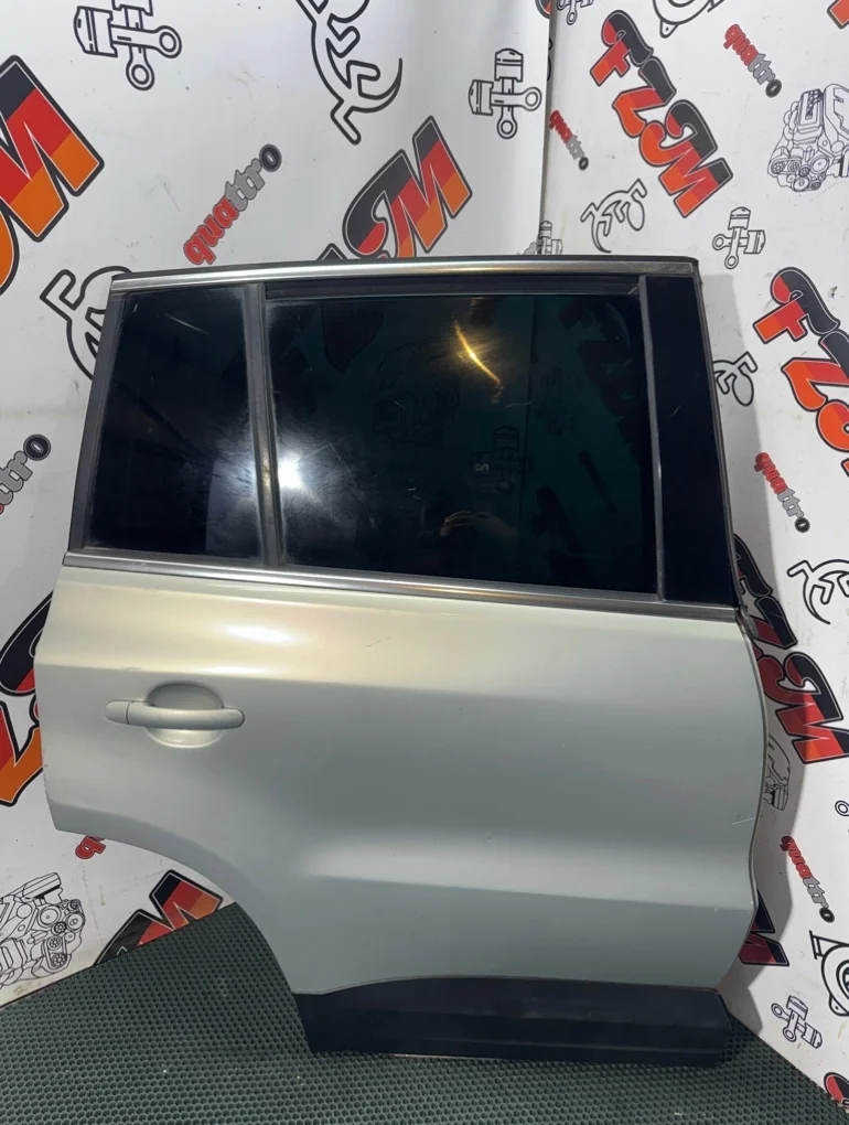 Дверь Volkswagen Tiguan 5N0833056A 5N 2007-2018, задняя правая