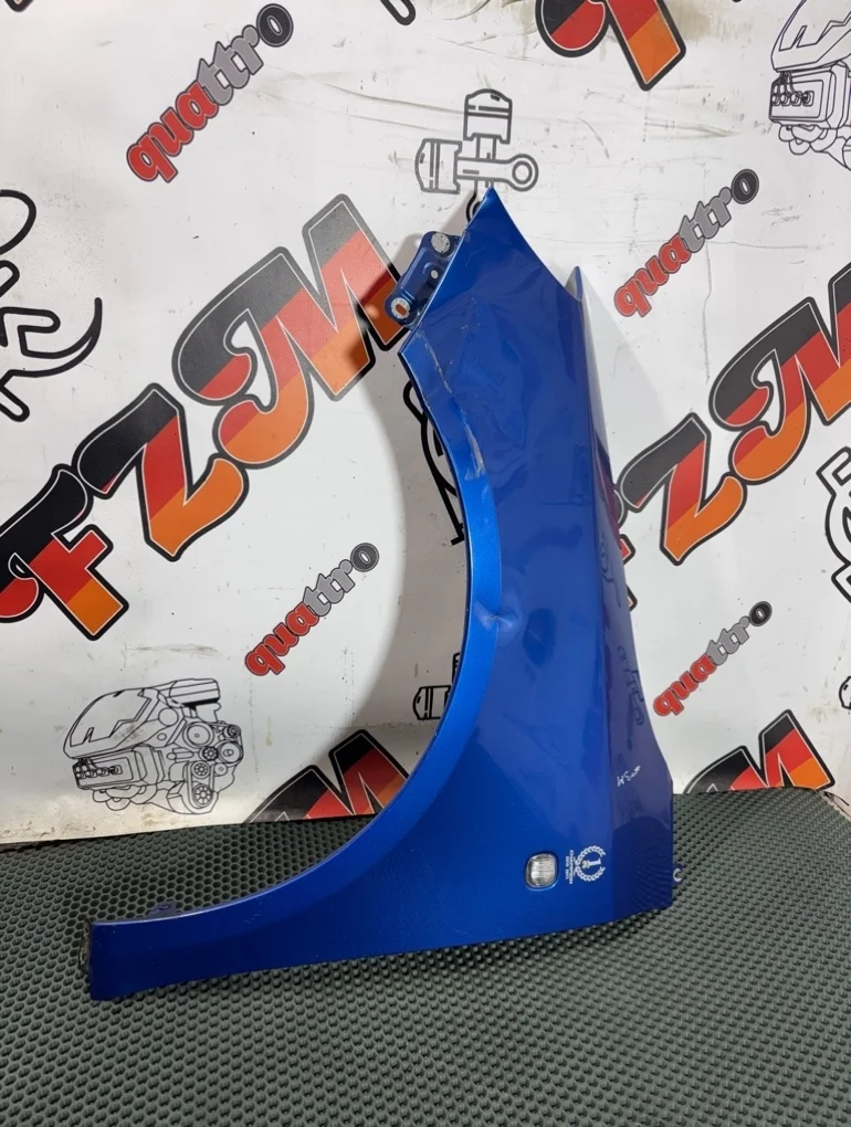 Крыло Skoda Fabia 5J0821021A 5J, переднее левое