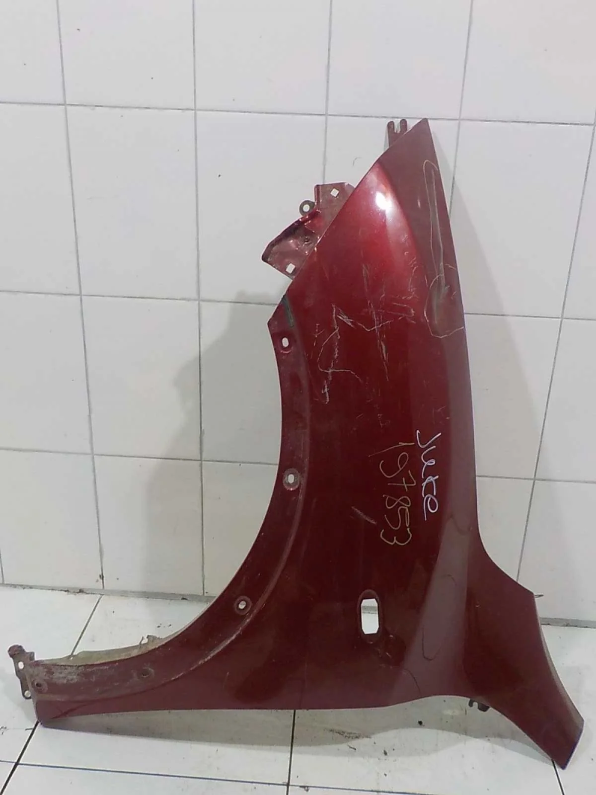 Крыло Nissan Juke I (2010—2014) Перед Лево