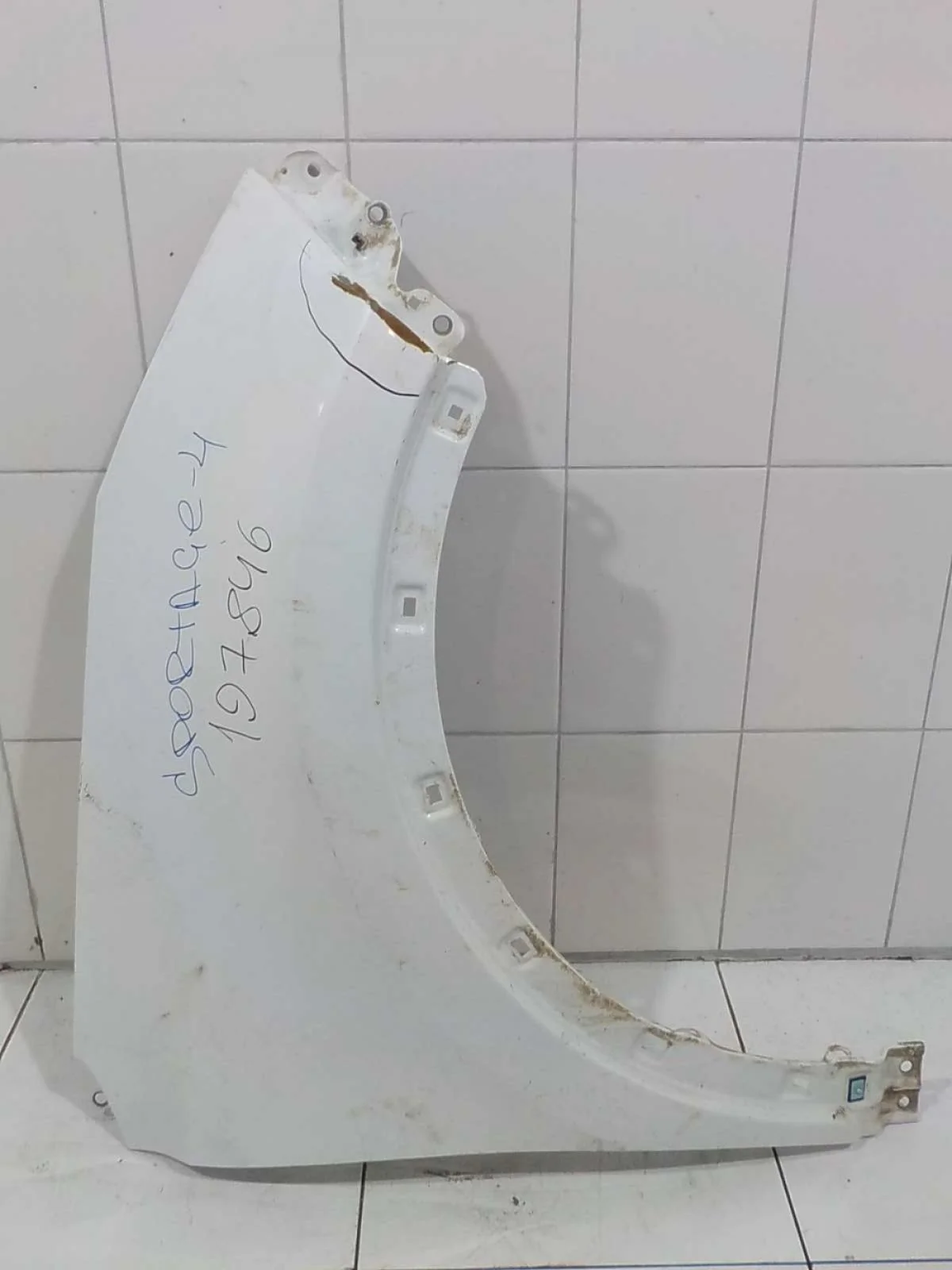 Крыло Kia Sportage IV (2015—2018) Перед Право