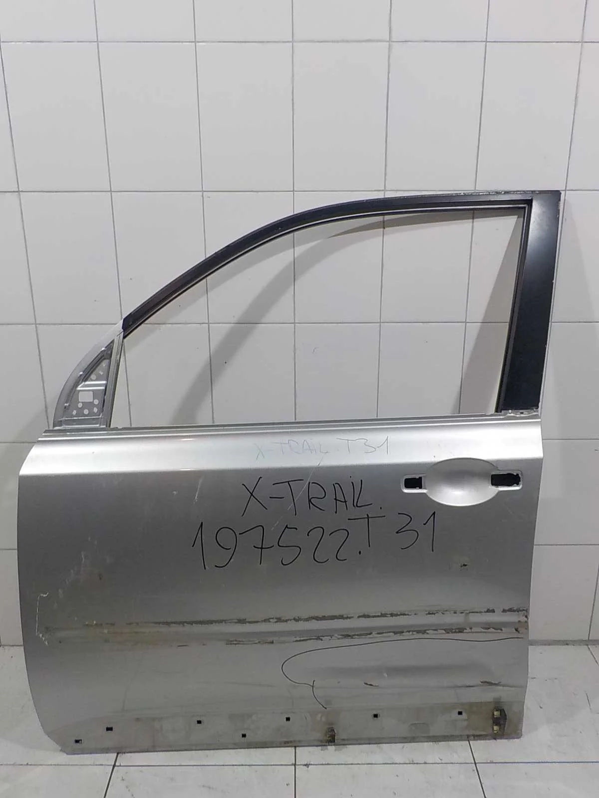 Дверь Nissan X-Trail II (2007—2011) Перед Лево