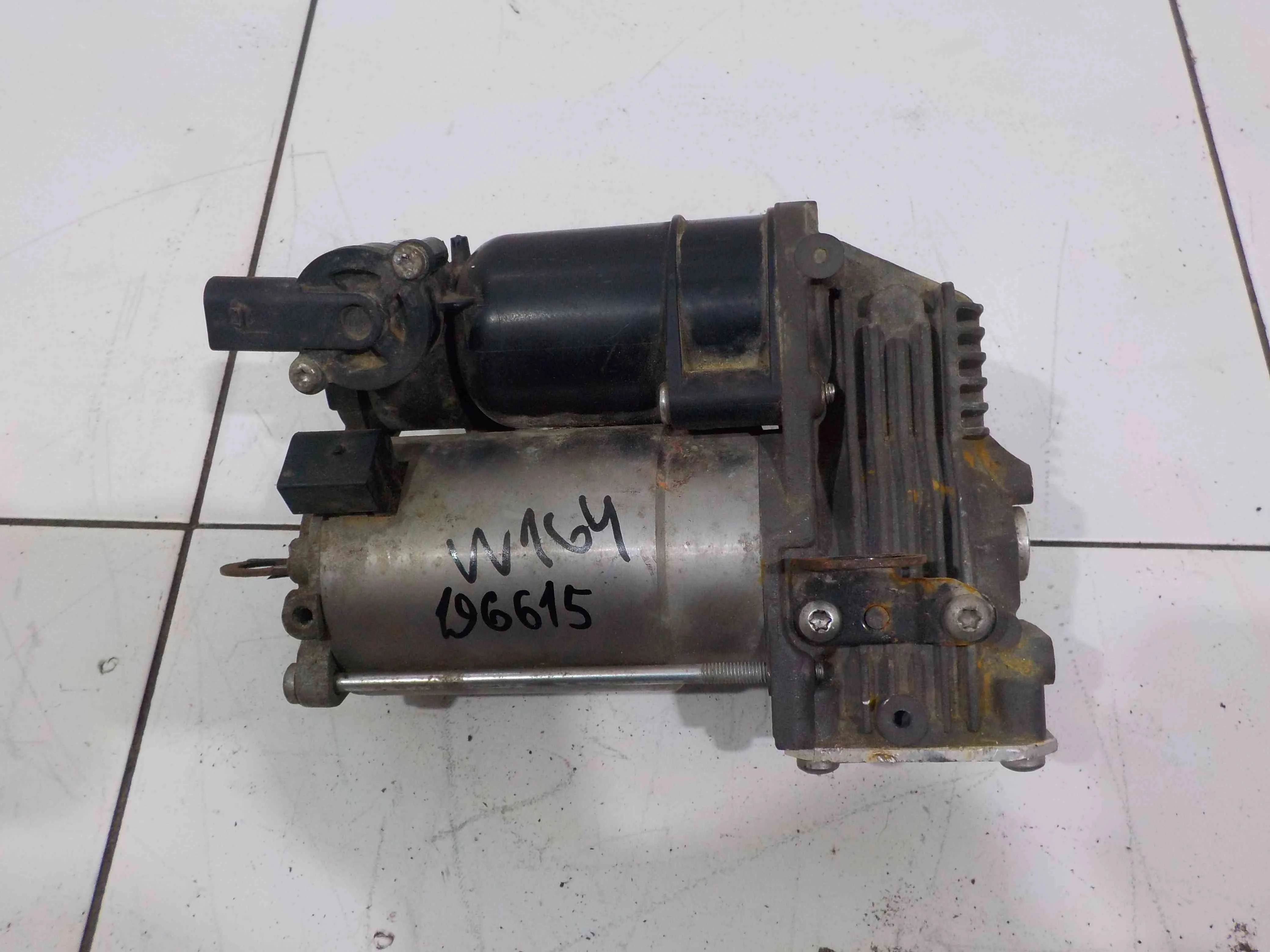 компрессор подвески Mercedes-Benz GL-класс X164 (2006—2009)