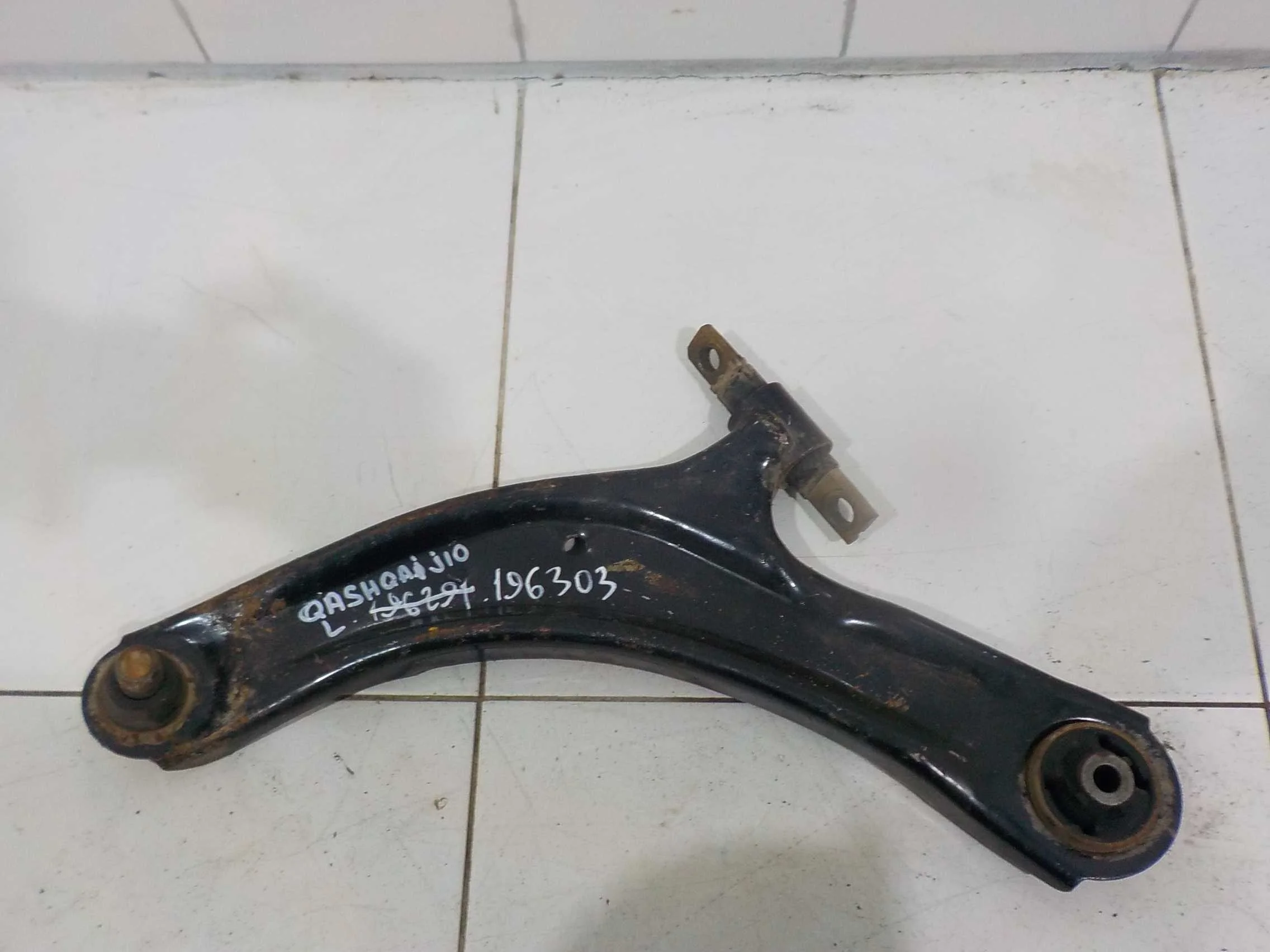 Рычаг Nissan Qashqai I рестайлинг (2010—2013) Перед Лево