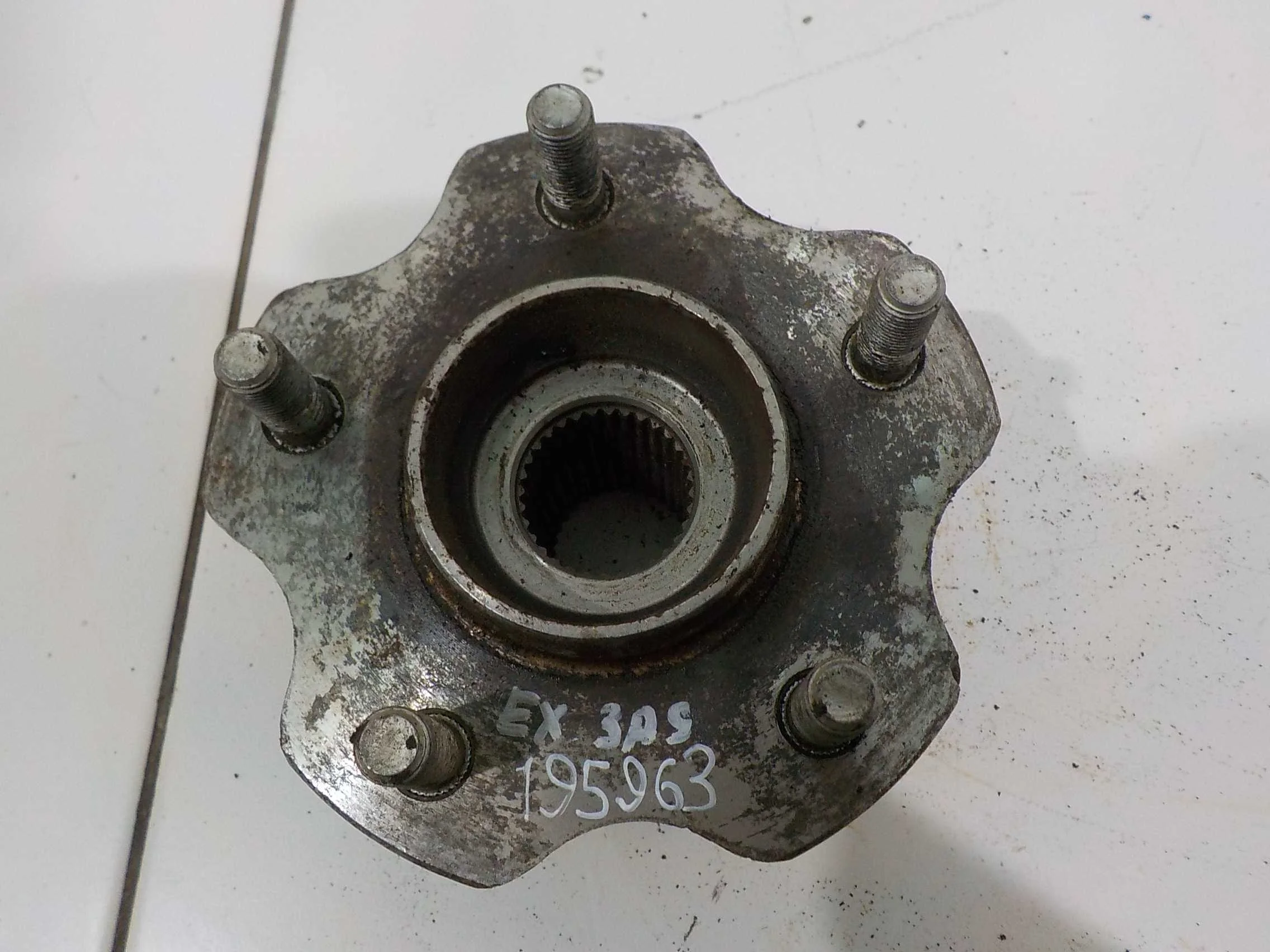 Ступица Infiniti FX50 II (2008—2012) Зад