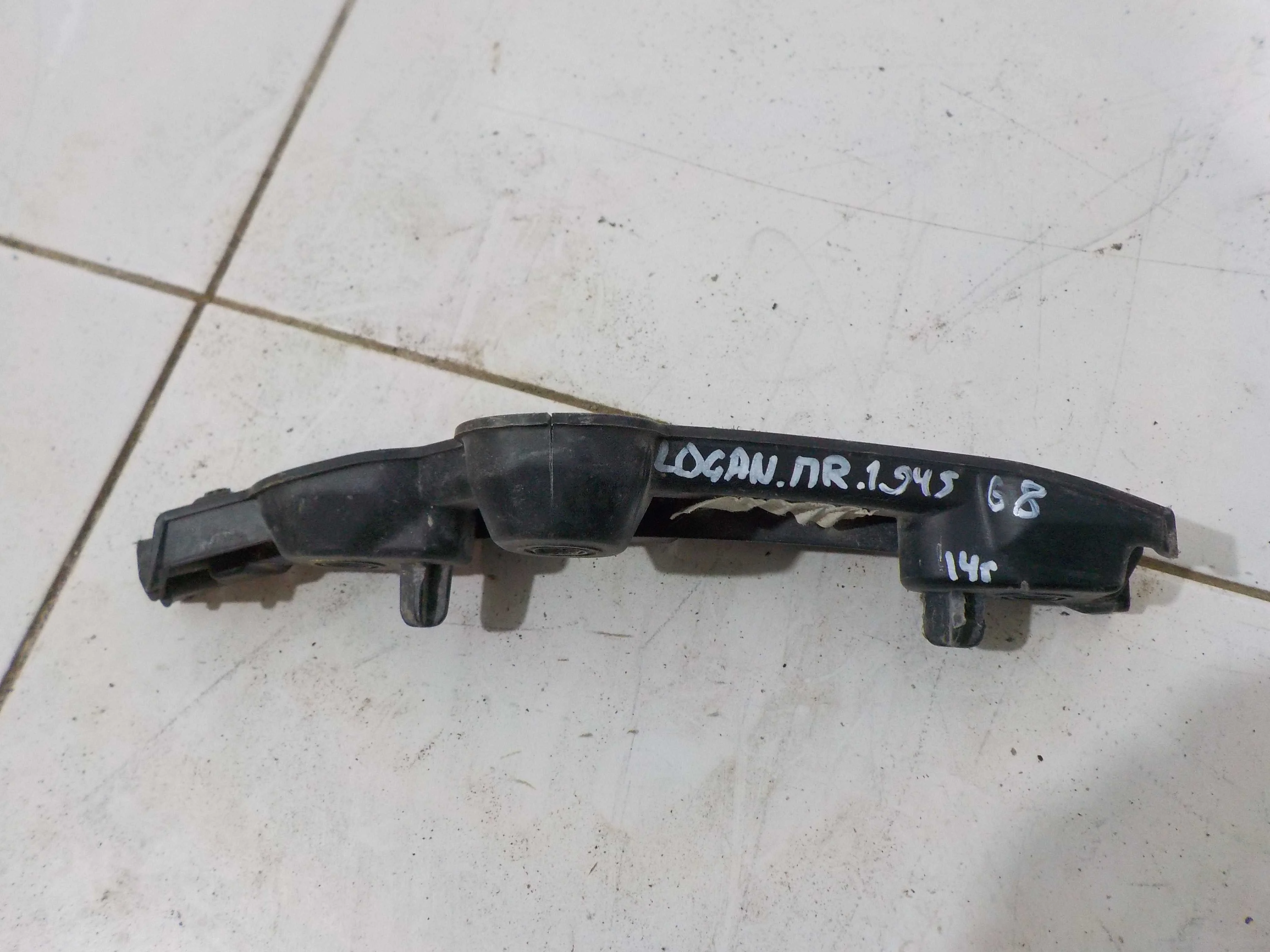 кронштейн бампера Renault Logan II (2012—2018) Перед Право