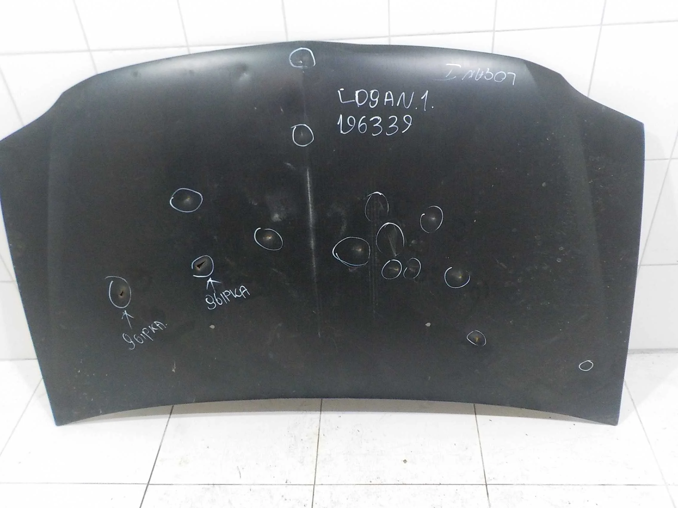 Капот Renault Logan I (2004—2009)