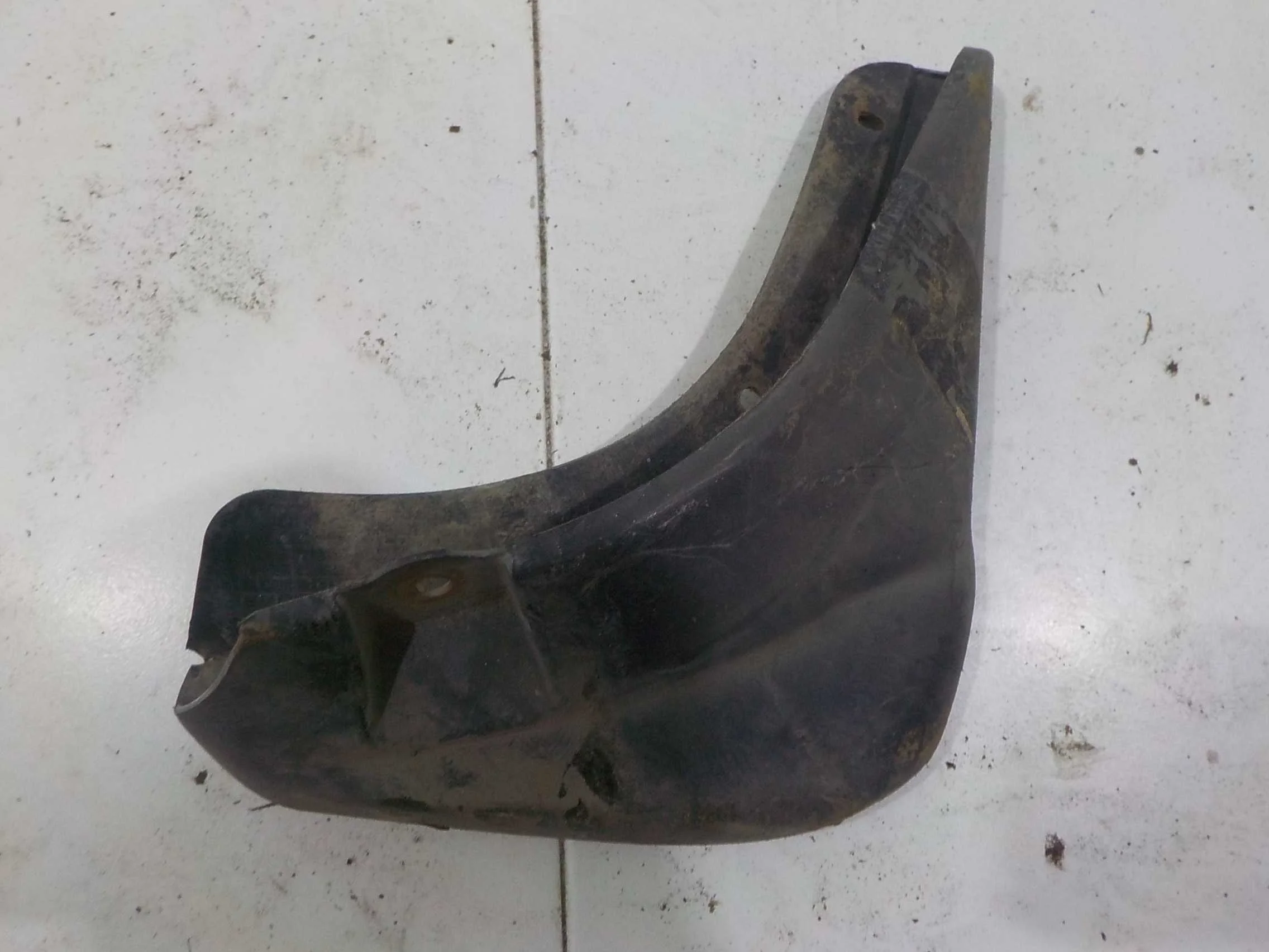 Брызговик Chevrolet Lacetti I (2004—2013) Зад Право