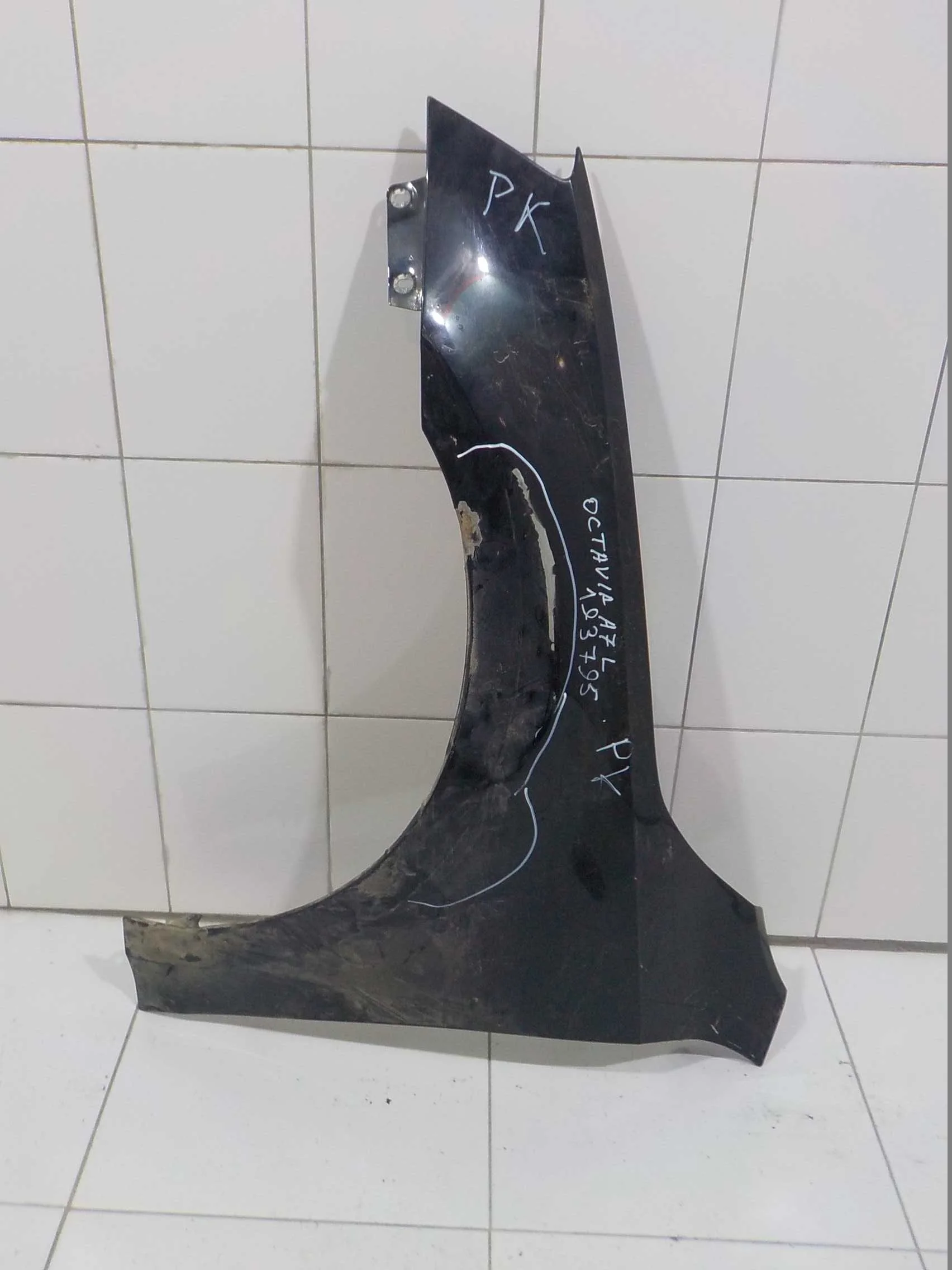 Крыло Skoda Octavia III (2013—2017) Перед Лево