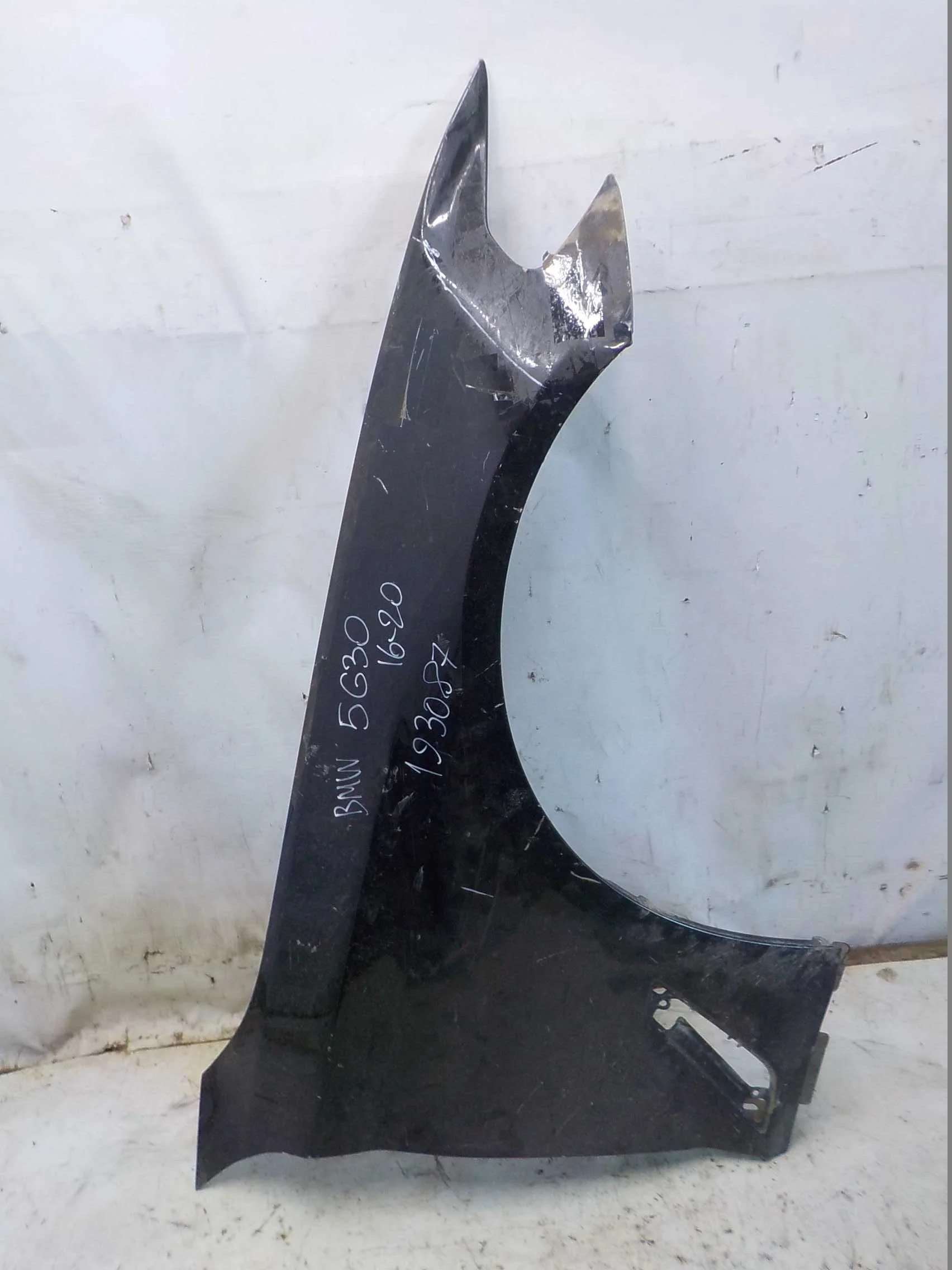 Крыло BMW 5 серия G30/G31 (2016—2020) Перед Право