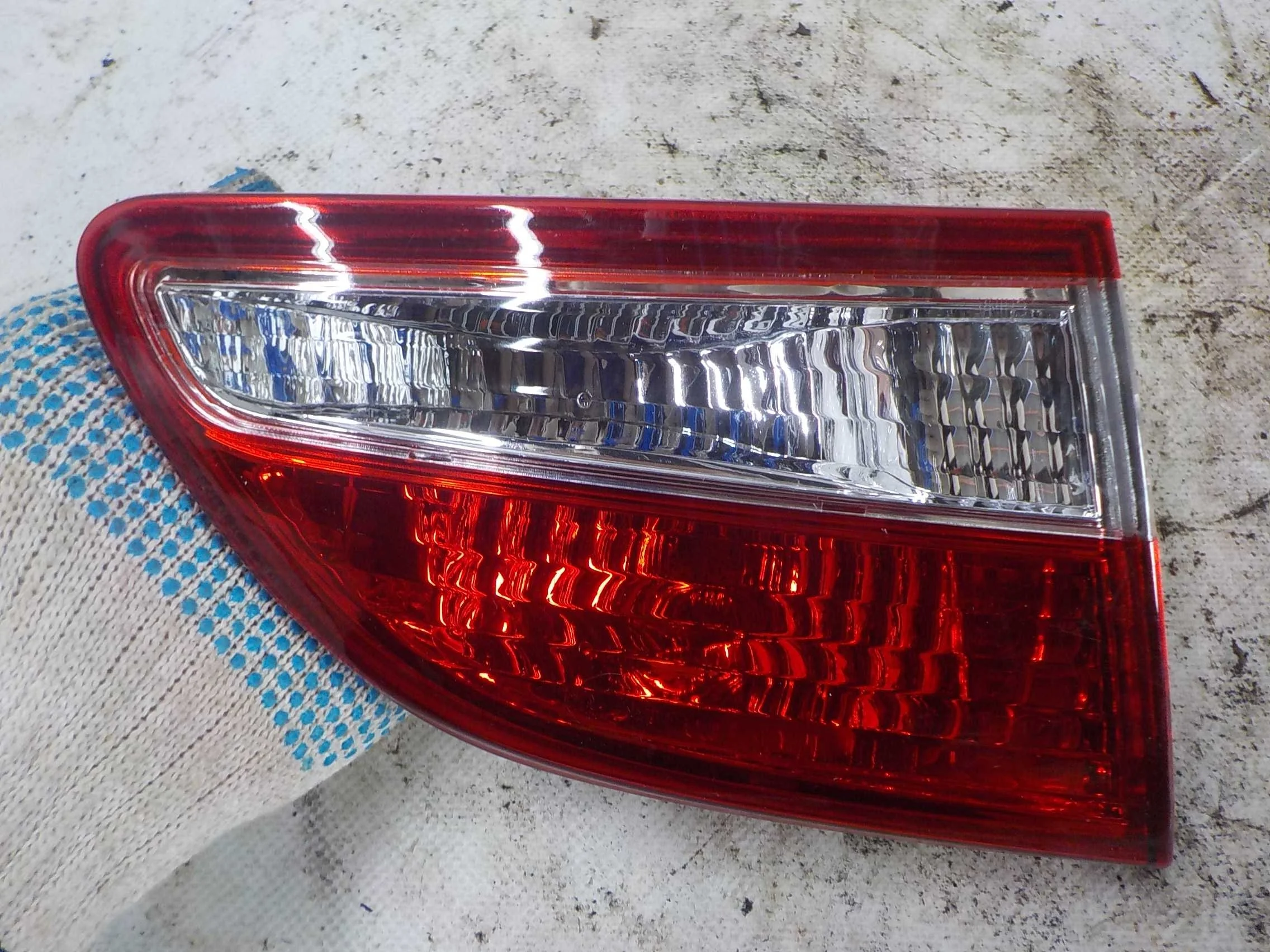 Фонарь Nissan Almera G15 (2012—2018)  Лево