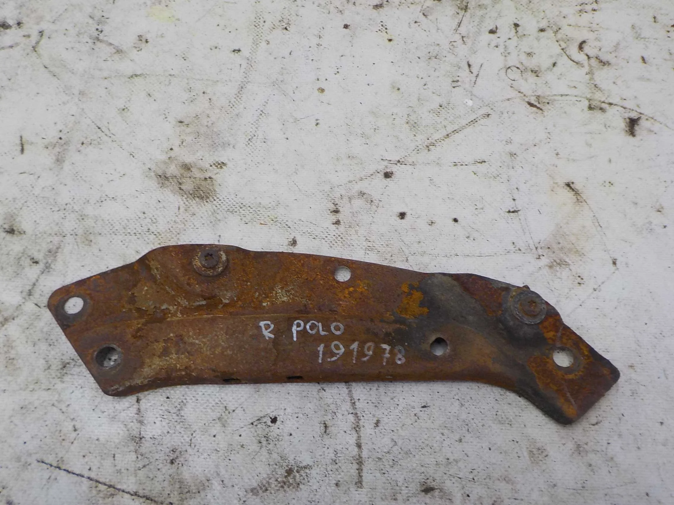 Телевизор Volkswagen Polo V (2009—2015)