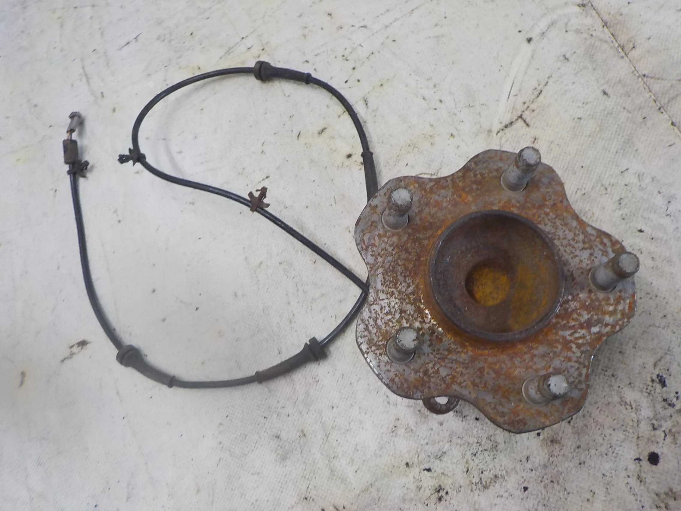 Ступица Nissan X-Trail II рестайлинг (2010—2015) Зад