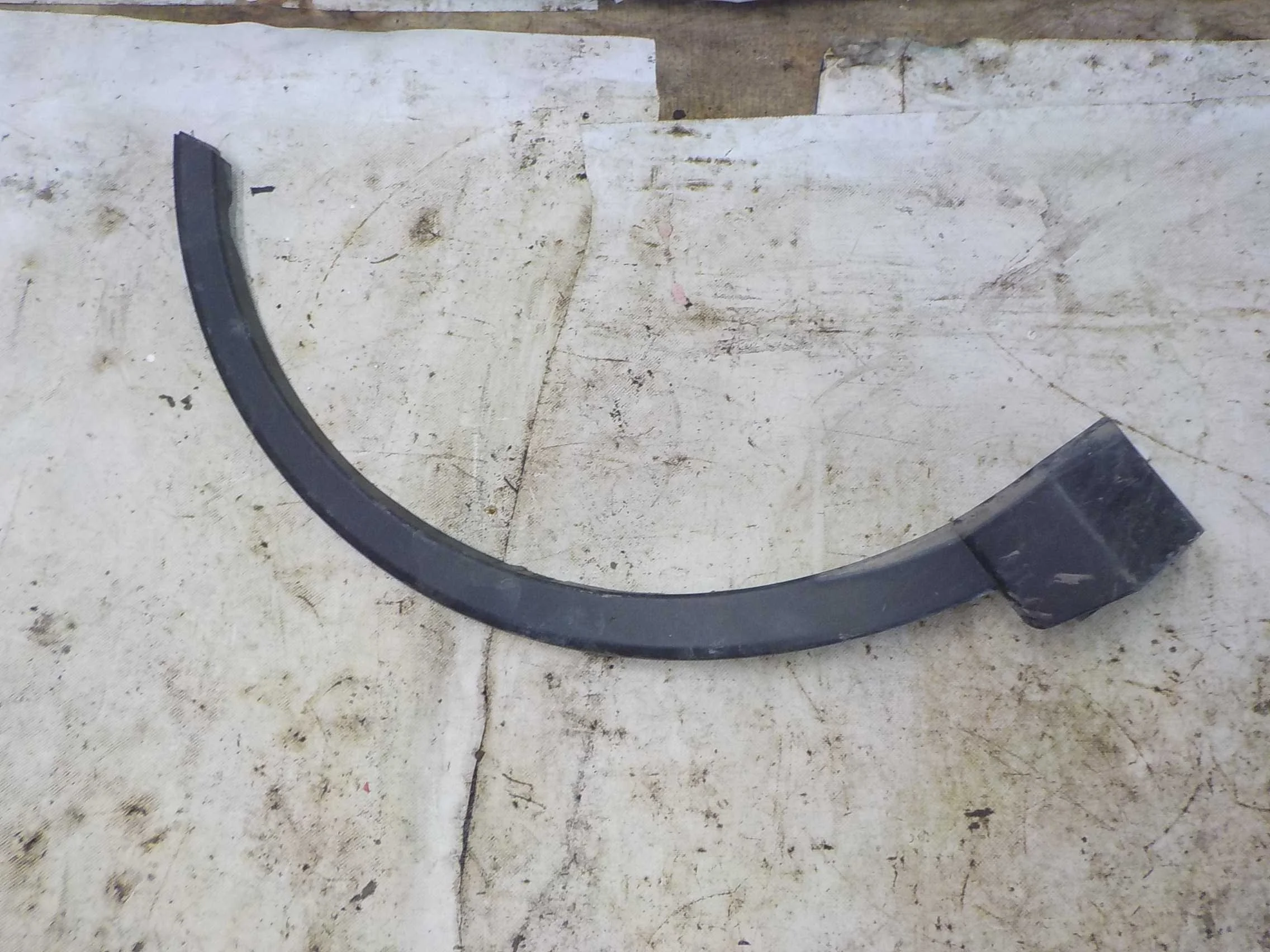 Накладка на крыло Toyota RAV4 IV (2012—2015) Перед Право