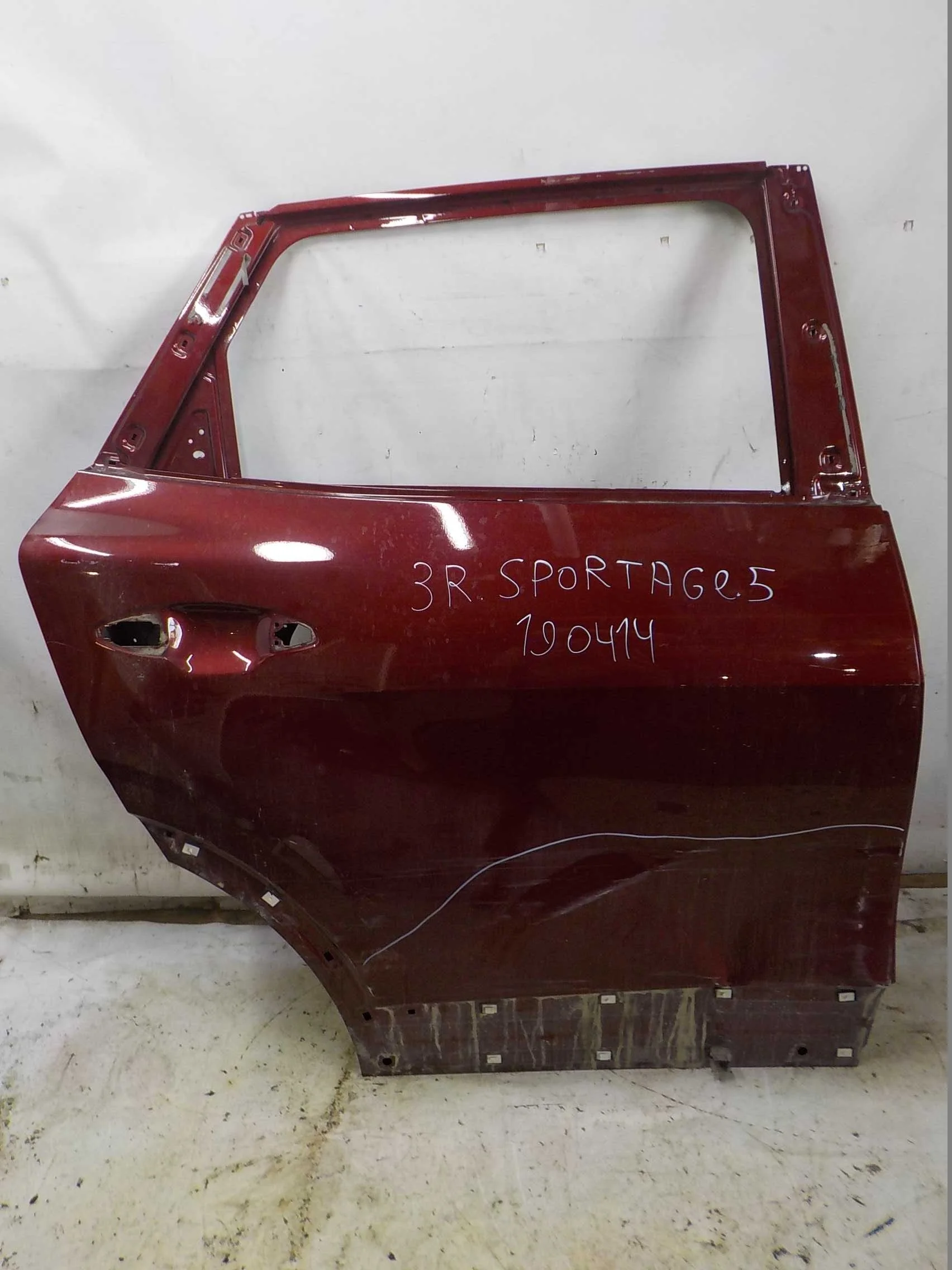 Дверь Kia Sportage V (2021—2025) Зад Право