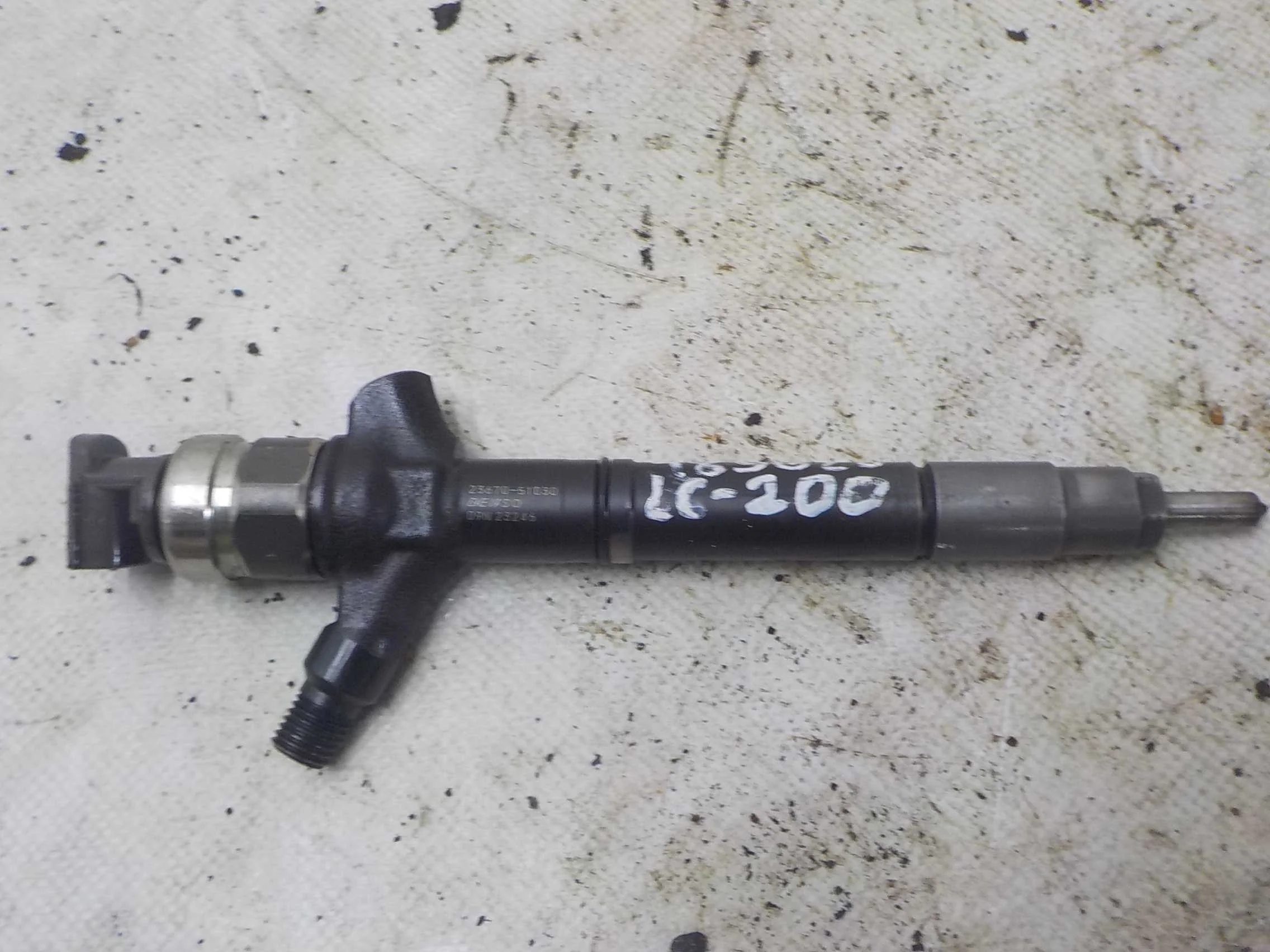 форсунка дизельная Toyota Land Cruiser 200 (2007—2012)