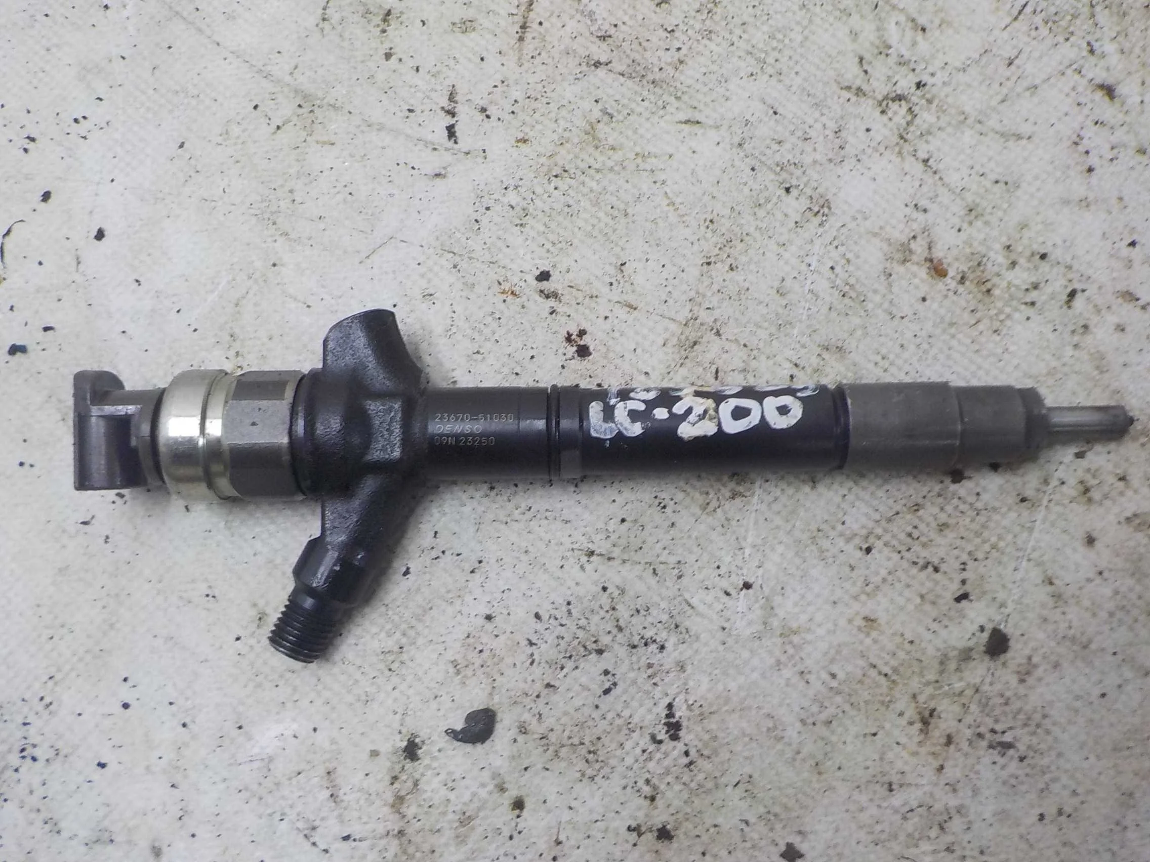 форсунка дизельная Toyota Land Cruiser 200 (2007—2012)