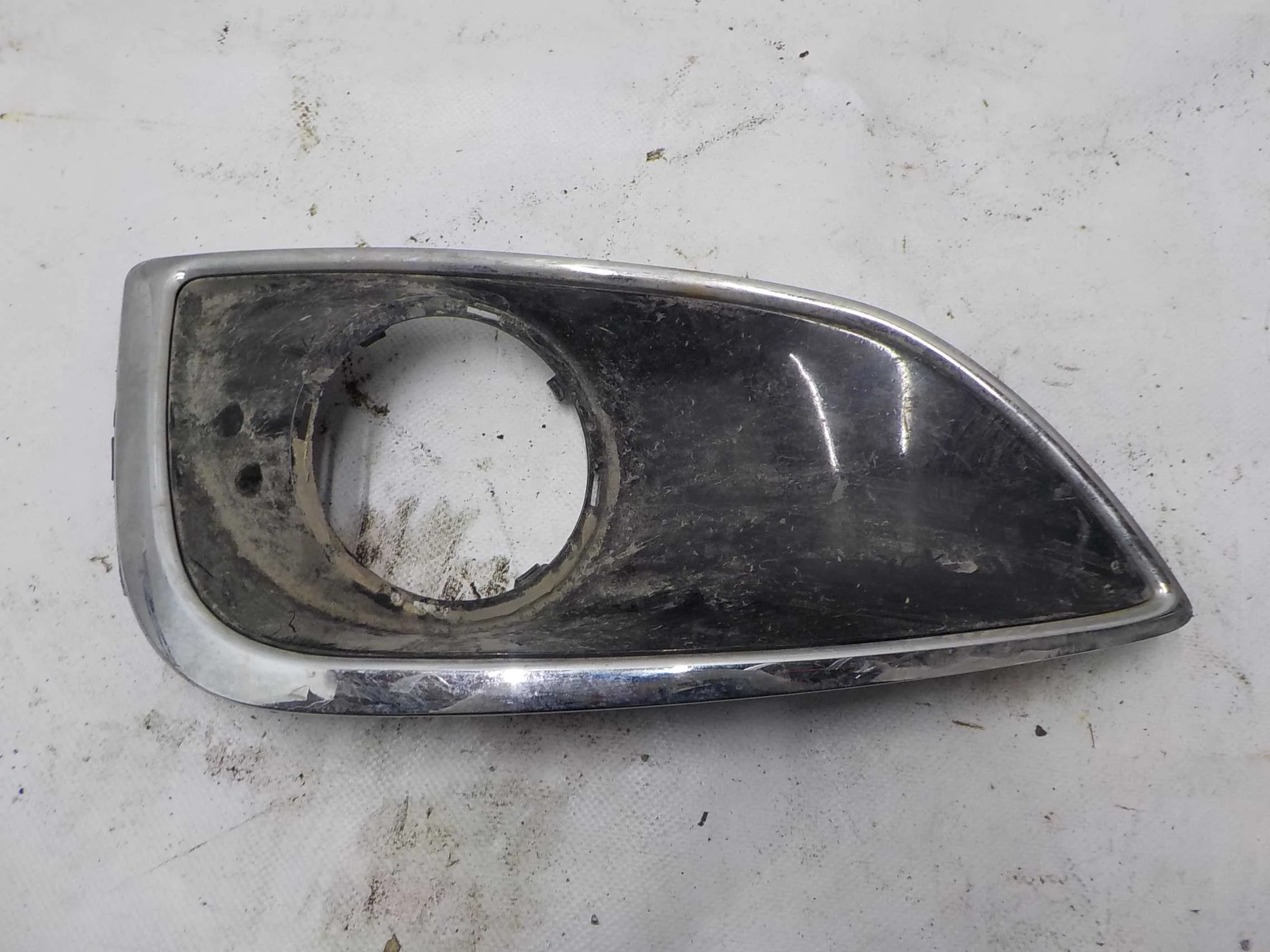 накладка на бампер Hyundai ix35 I (2009—2013) Перед Лево