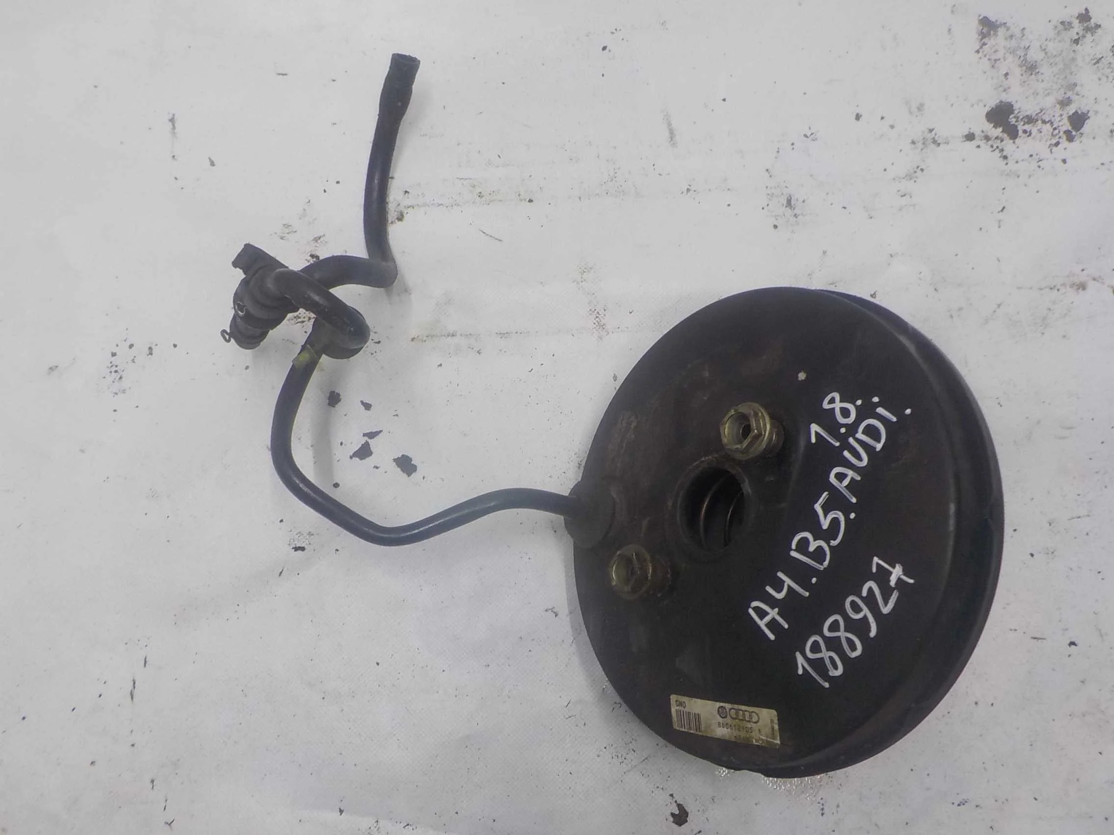 вакуумный усилитель тормозов Audi A6 C5 (1997—2001)