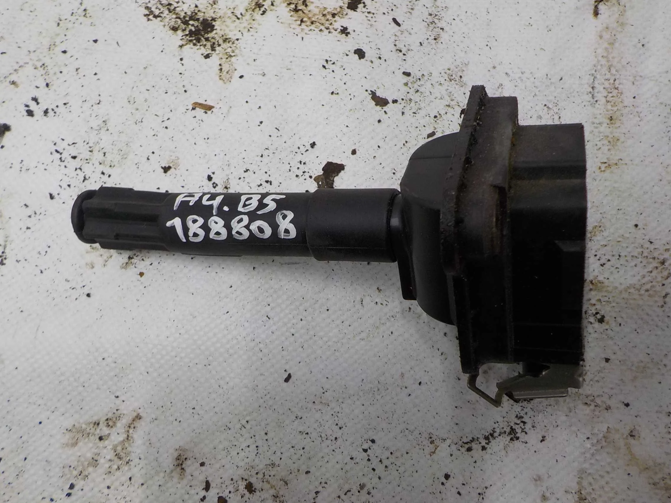 Катушка зажигания Audi A6 C4 (1994—1997)