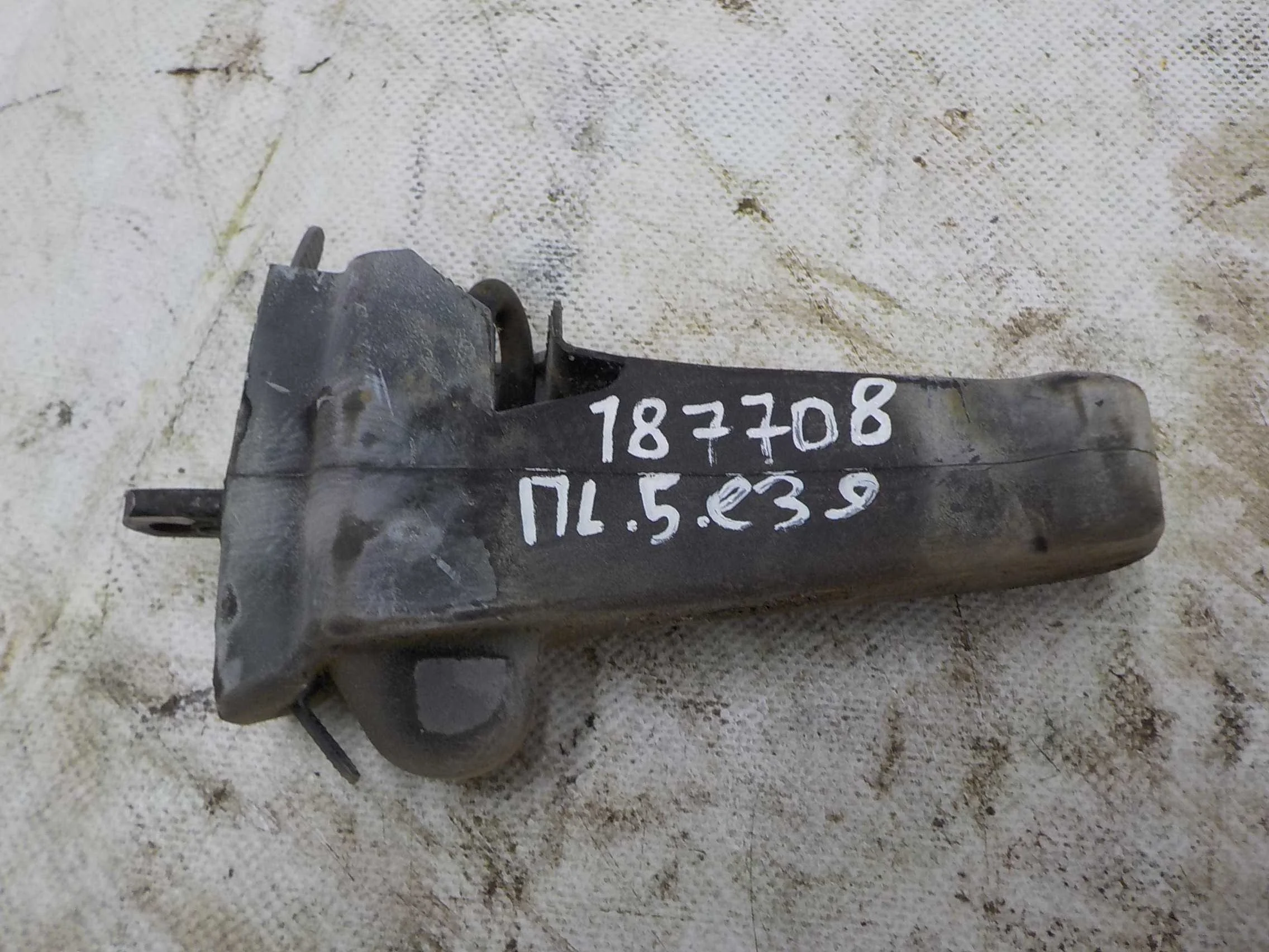 Ограничитель двери BMW 5 серия E39 (1995—2000) Перед Лево