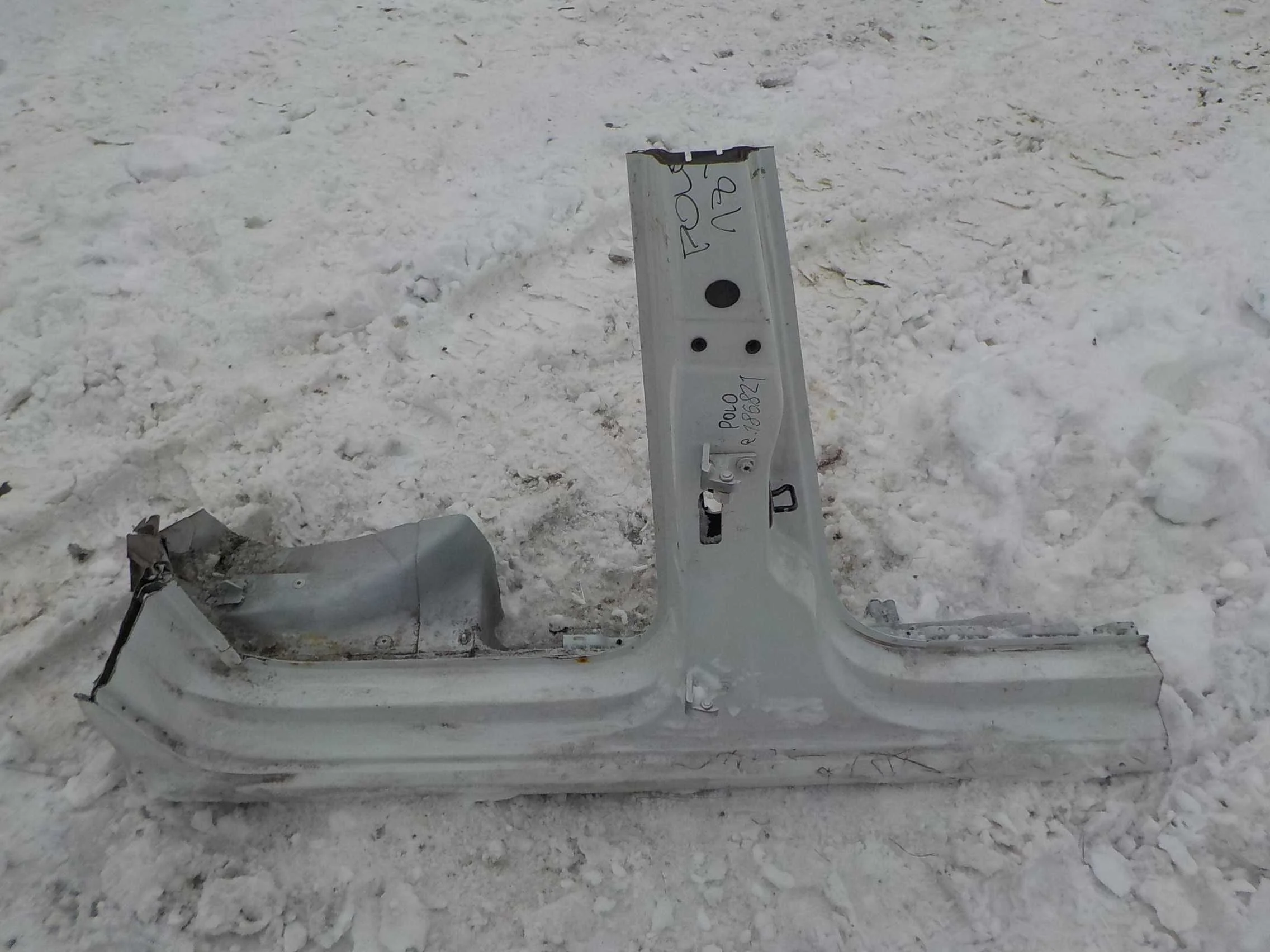 боковина кузова Volkswagen Polo V (2009—2015)  Право