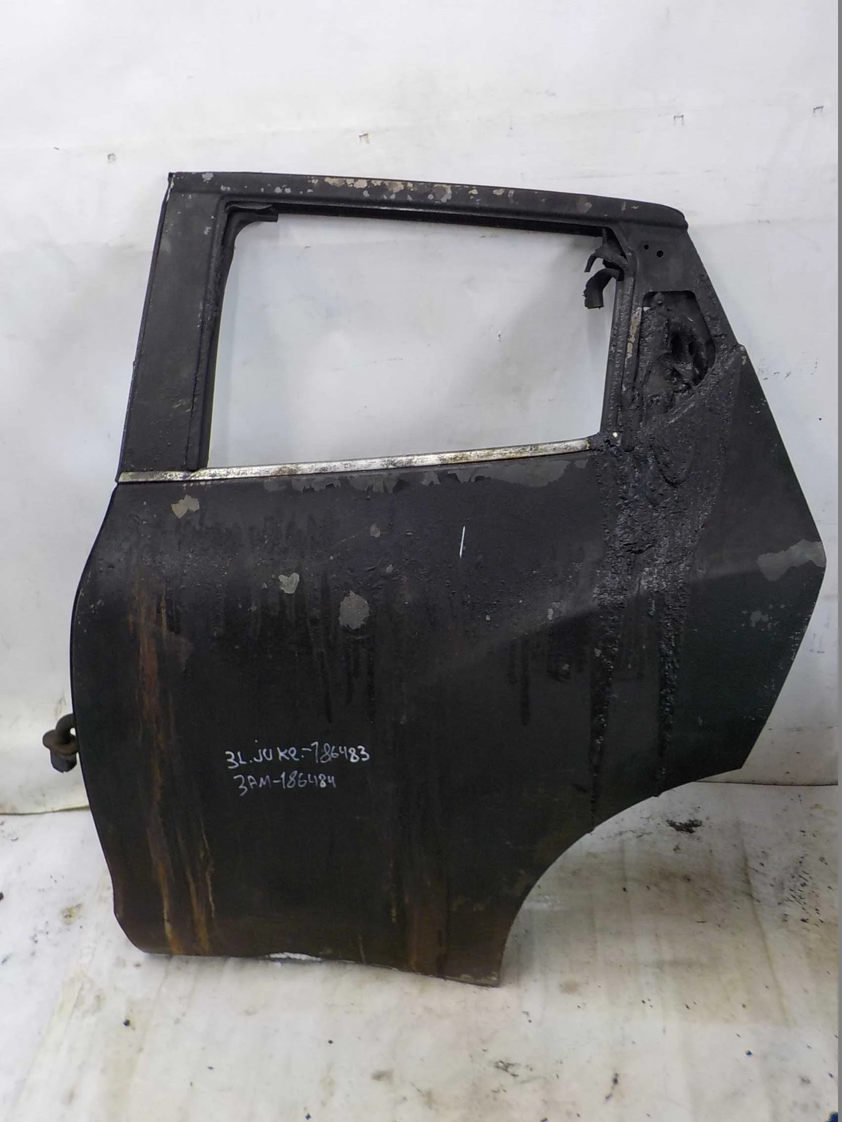 Дверь Nissan Juke I (2010—2014) Зад Лево