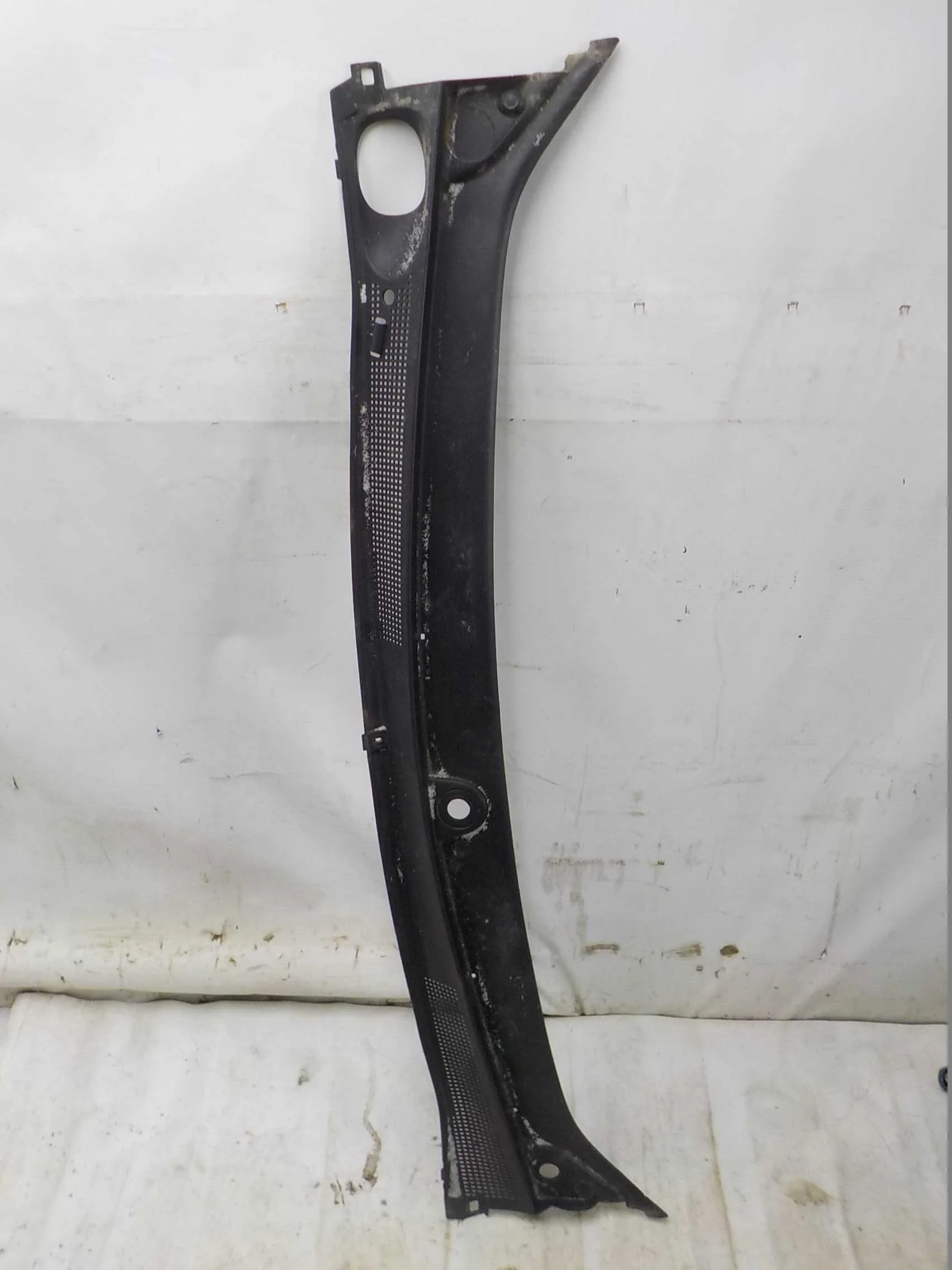 жабо Renault Logan II (2012—2018)