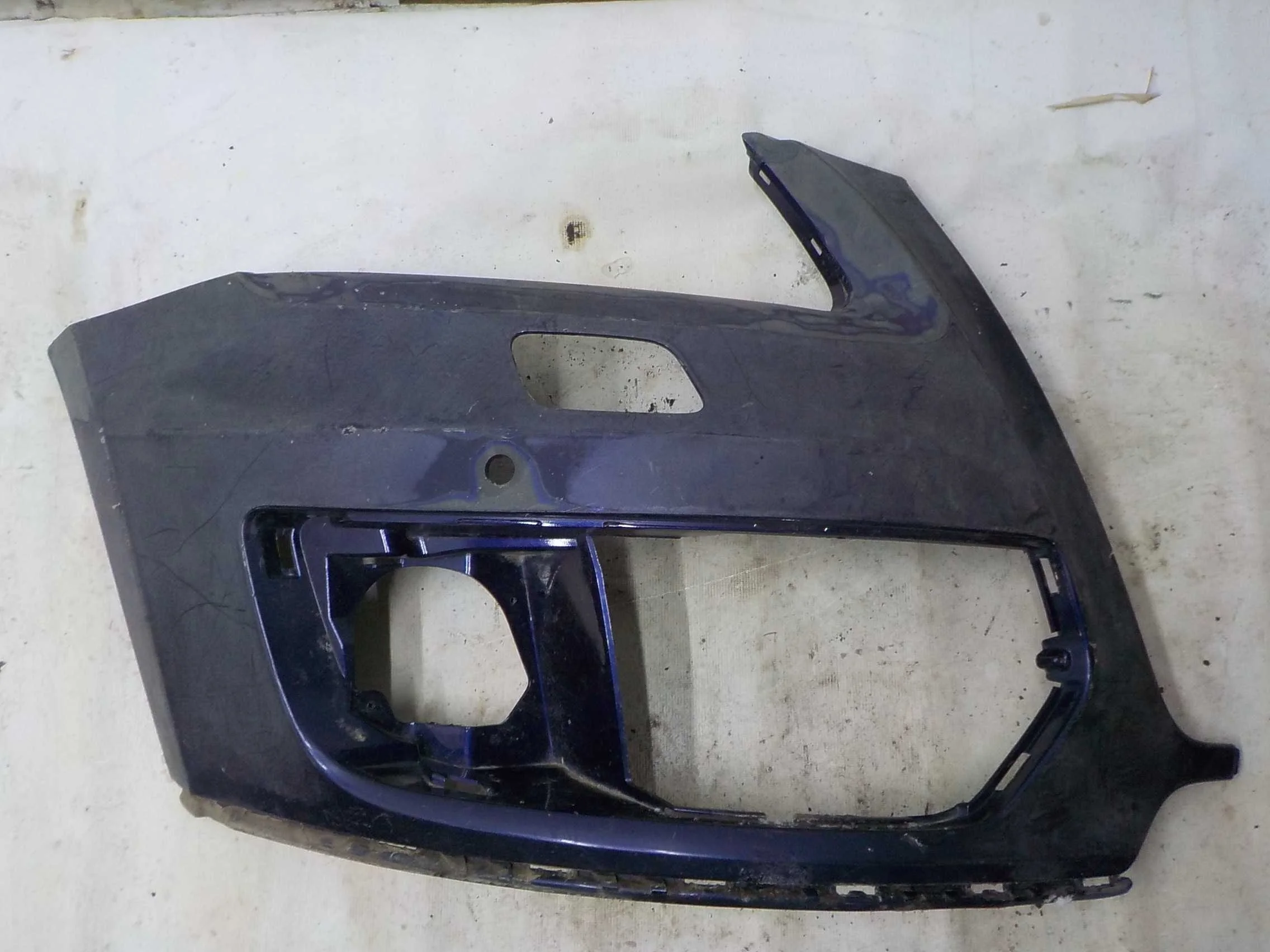 Бампер Audi Q5 I (2008—2012) Перед Право