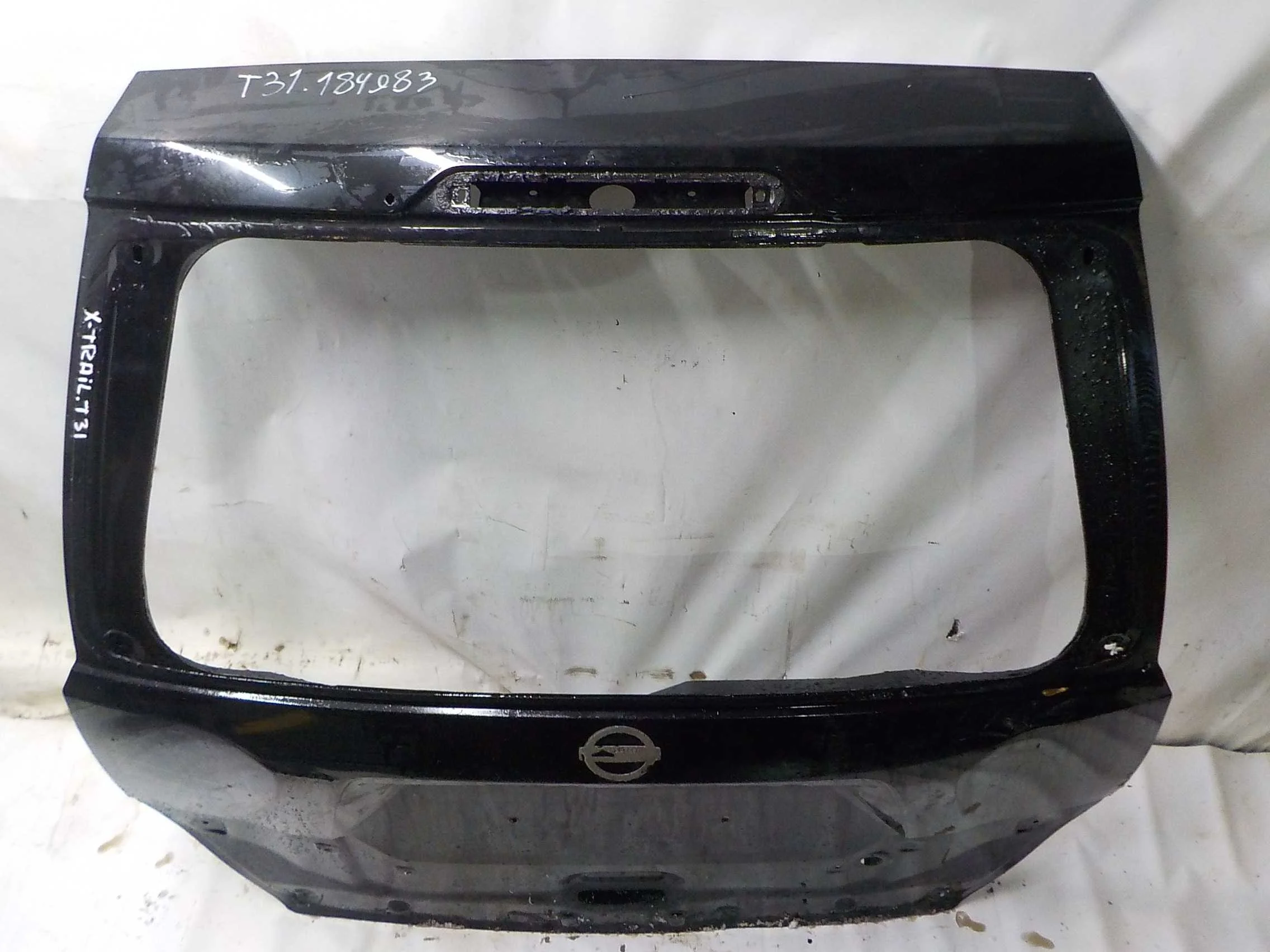 Крышка багажника Nissan X-Trail II (2007—2011)